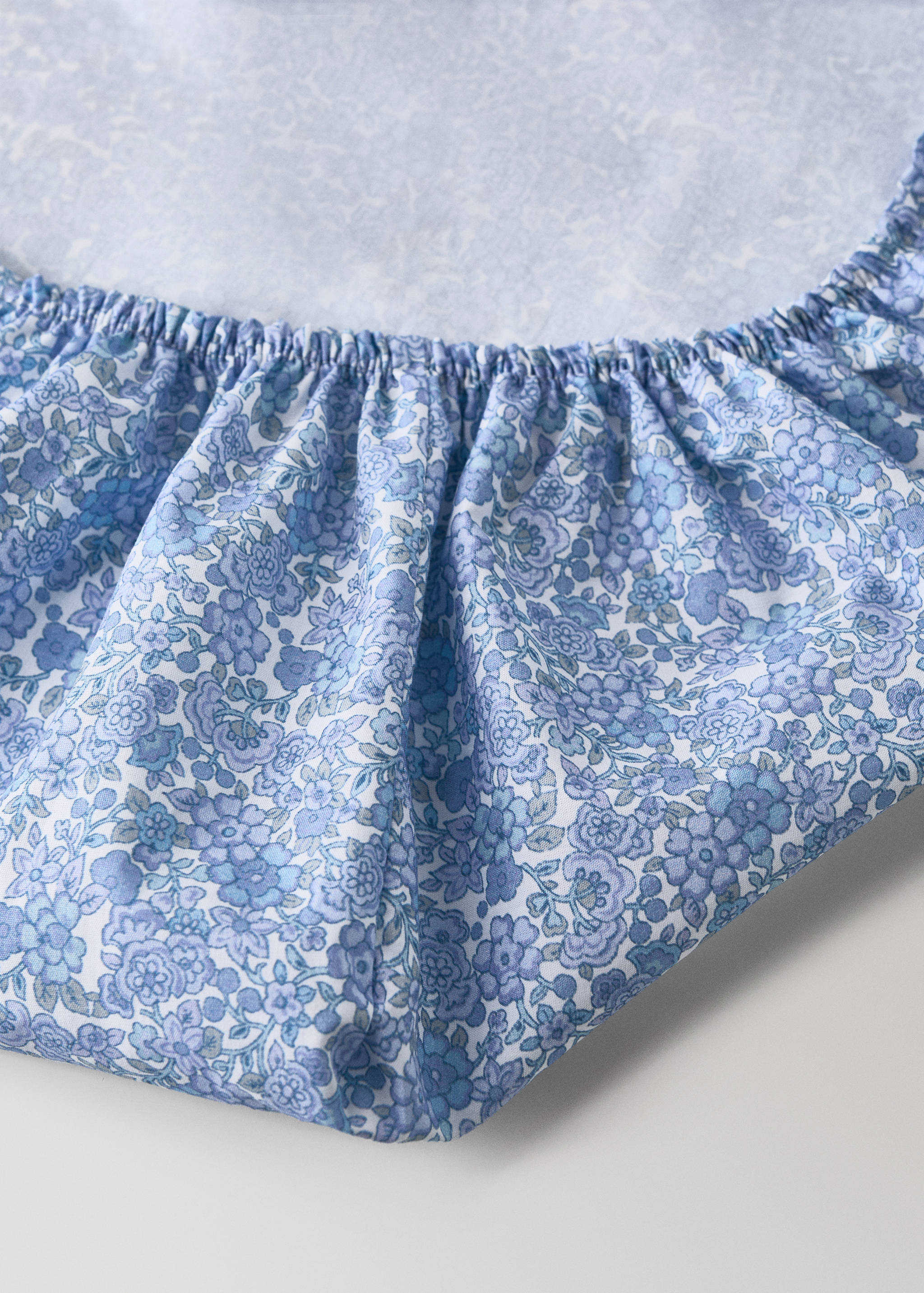 Cot bed fitted sheet percale floral - Details of the article 1
