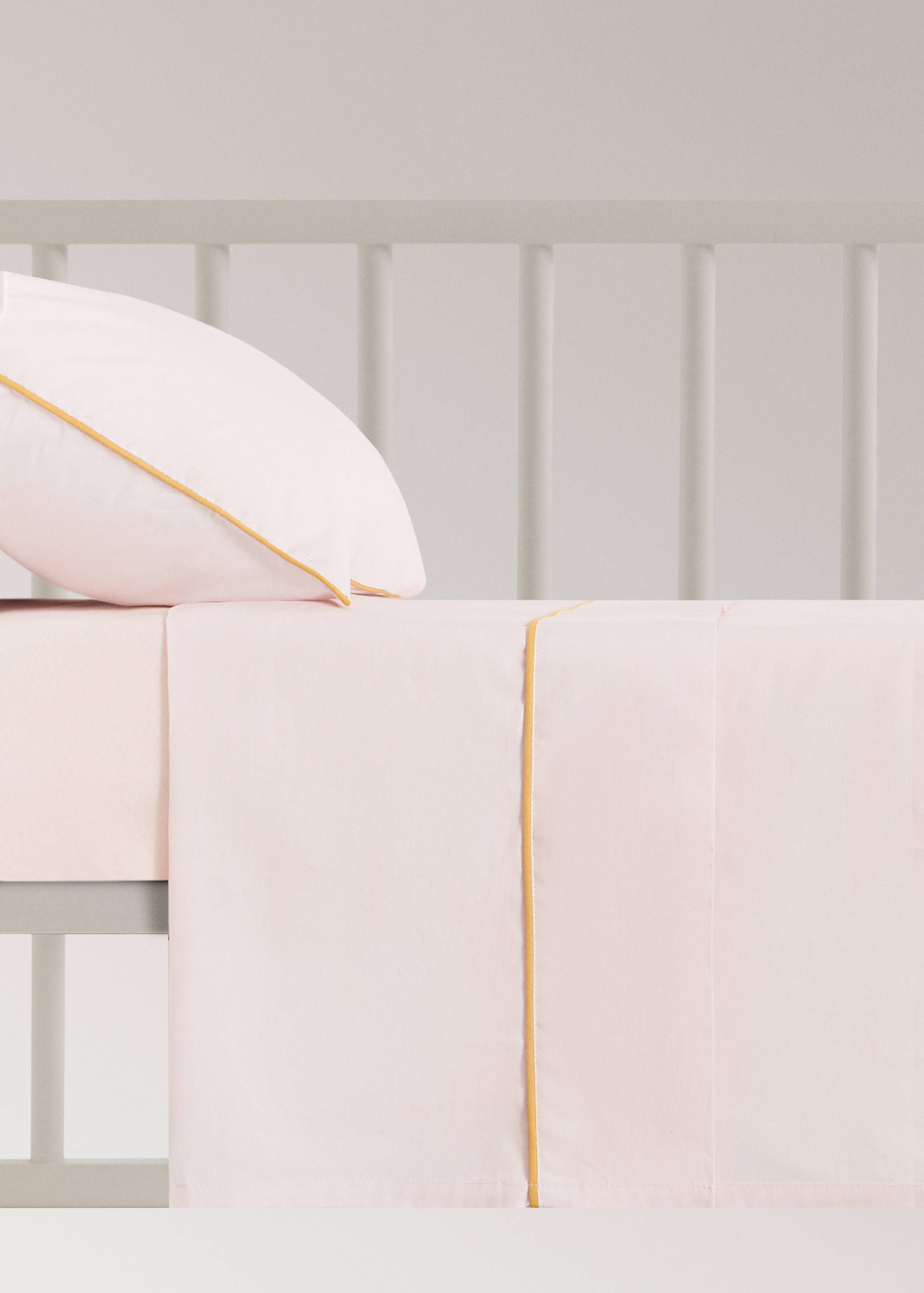 Cot bed top sheet in cotton percale with contrasting piping - Article without model