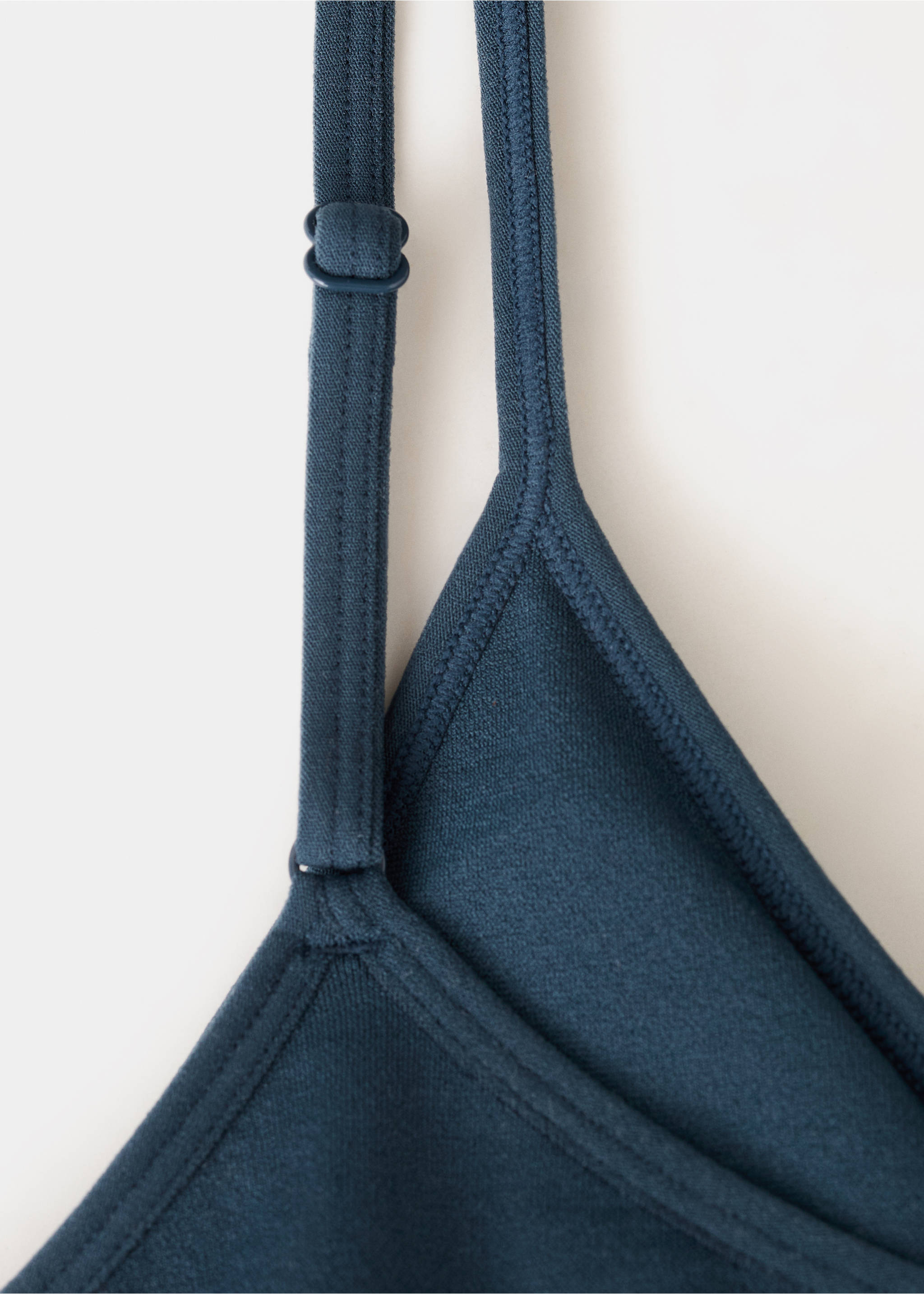 Essential triangle bra - Details of the article 0, Navy. Ref: 27074068-00.