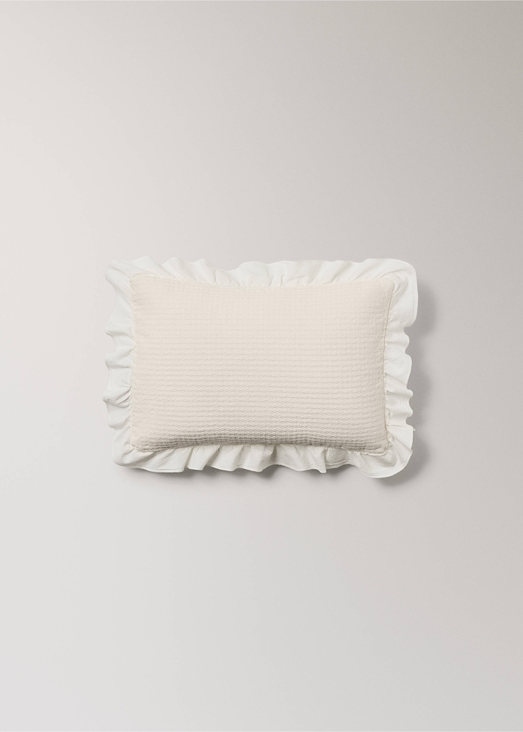Mini cot cushion cover cotton jacquard ruffle 30x40 cm - Article without model, Off White. Ref: 27074069-00.