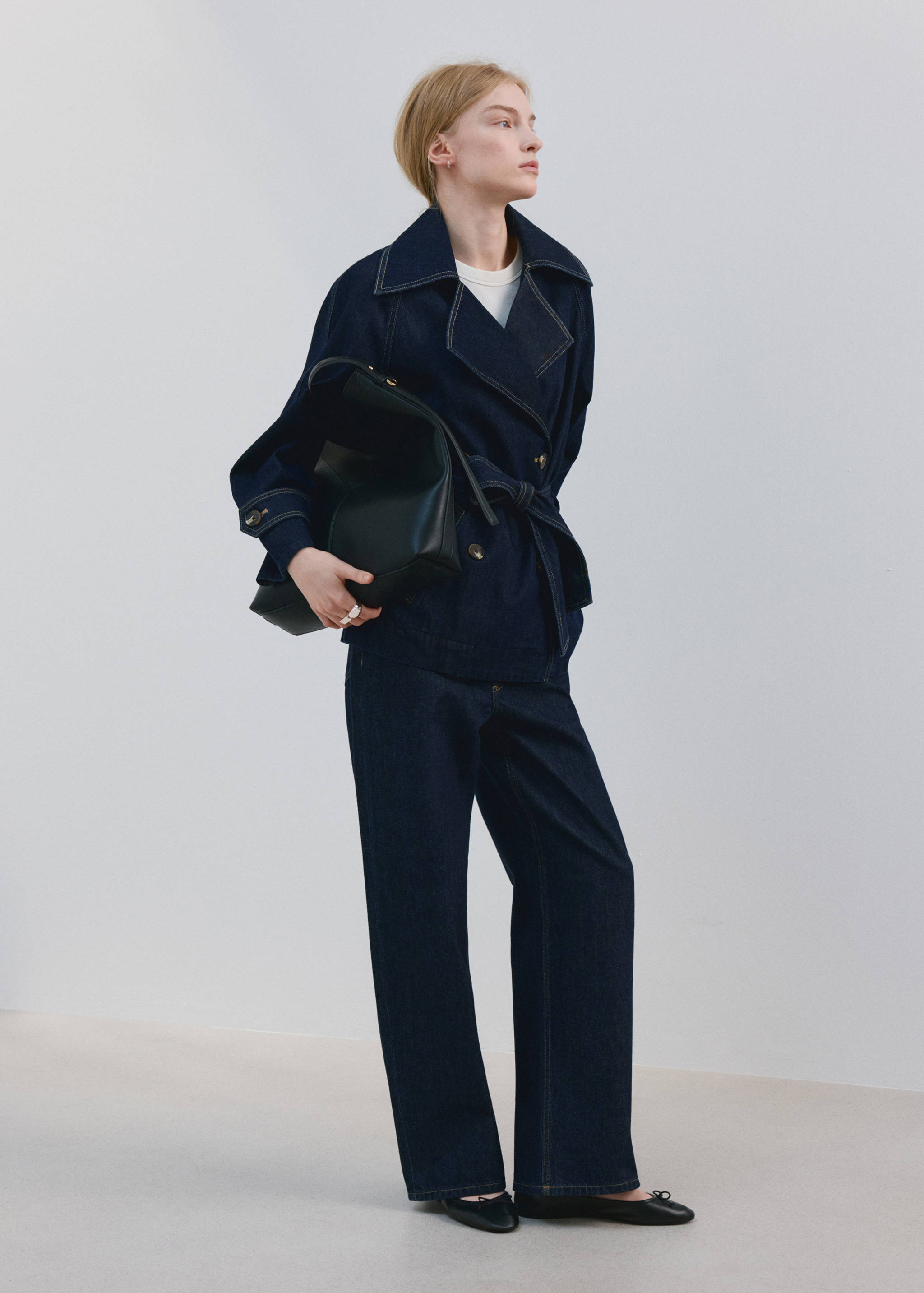 جينز مستقيم منخفض الخصر - رؤية عامة