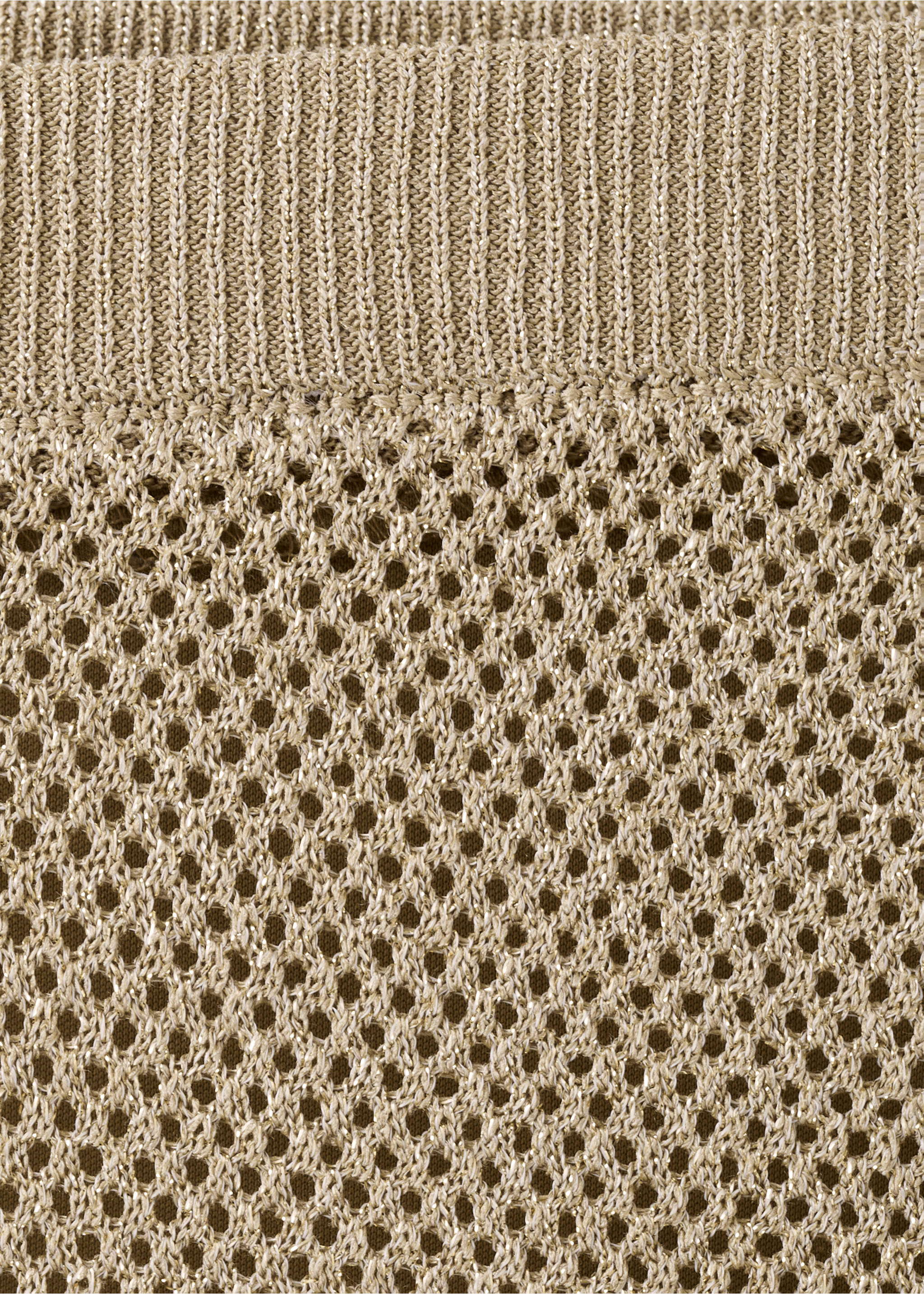 Knit trousers with mid-rise - Details of the article 8, Gold. Ref: 27074074-00.