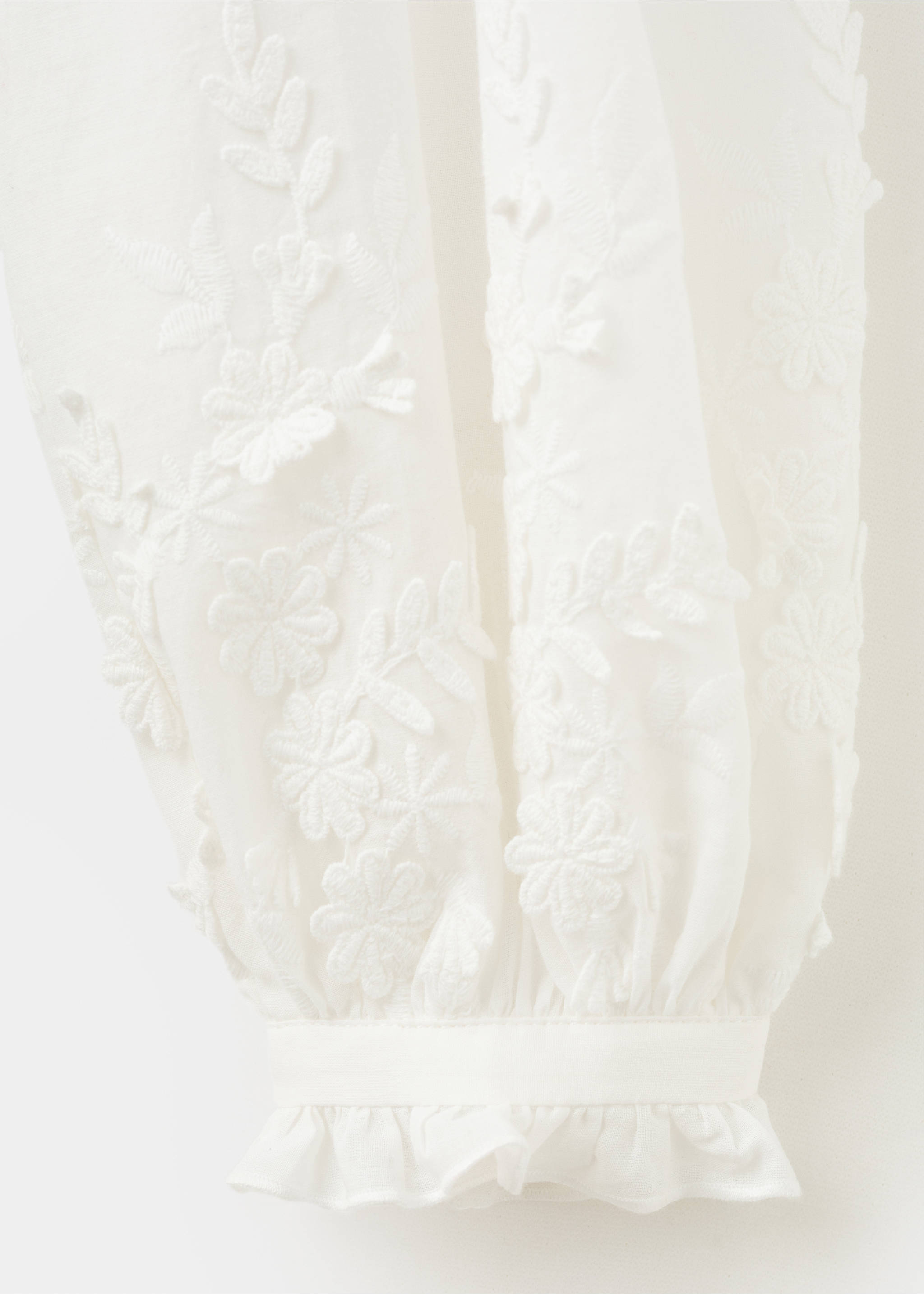 Floral embroidery blouse - Details of the article 0, Off White. Ref: 27074078-00.