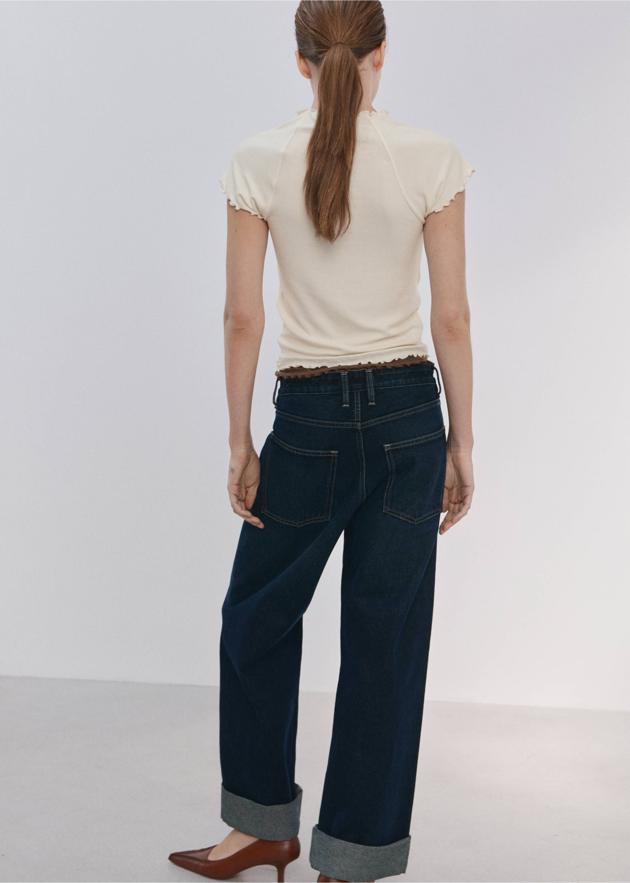 Contrasting T-shirt - Reverse of the article, Ecru. Ref: 27074079-00.