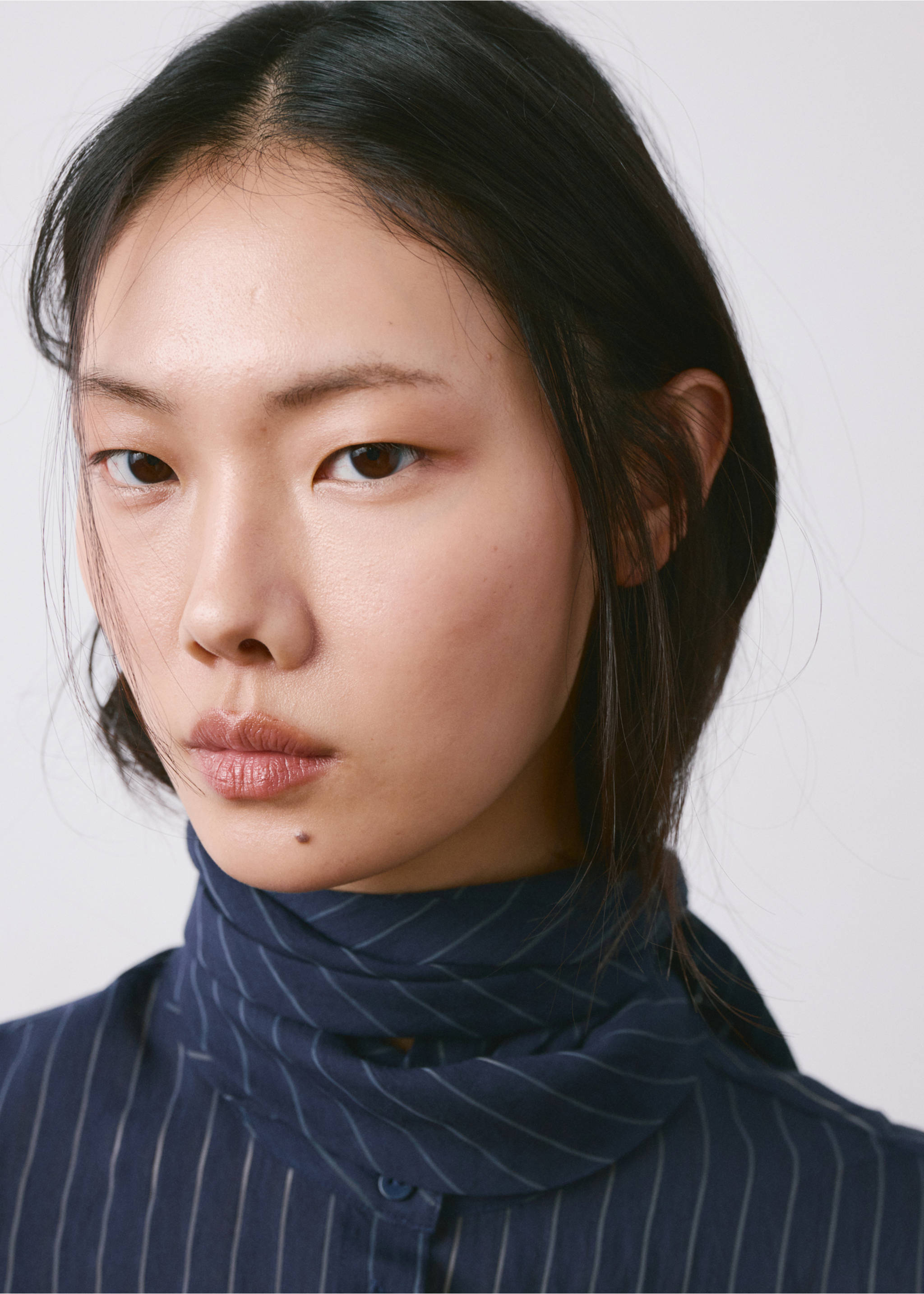 Striped blouse with bow tie neck - Details of the article 1, Navy. Ref: 27074080-00.