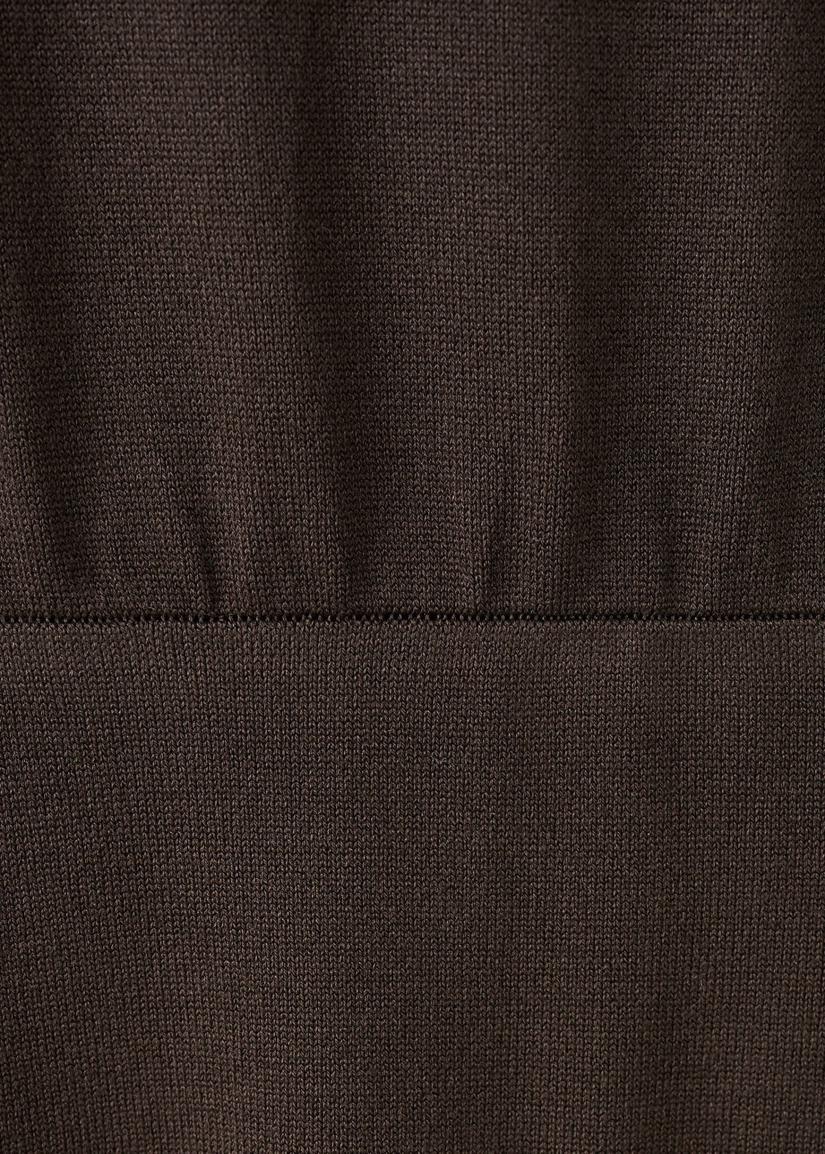 Fine-knit flared dress — Chocolate