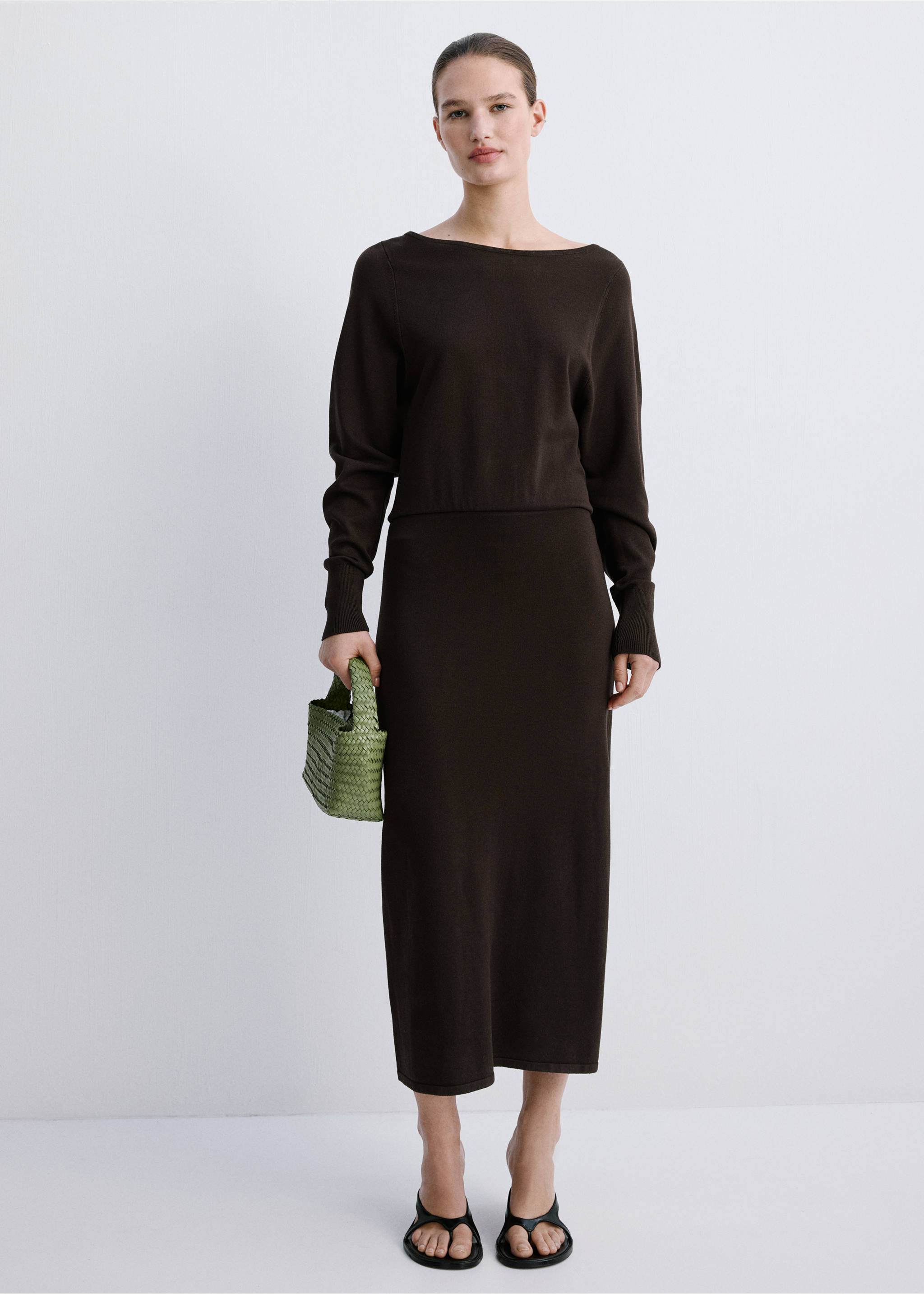 Fine-knit flared dress - General plane, Chocolate. Ref: 27074083-01.