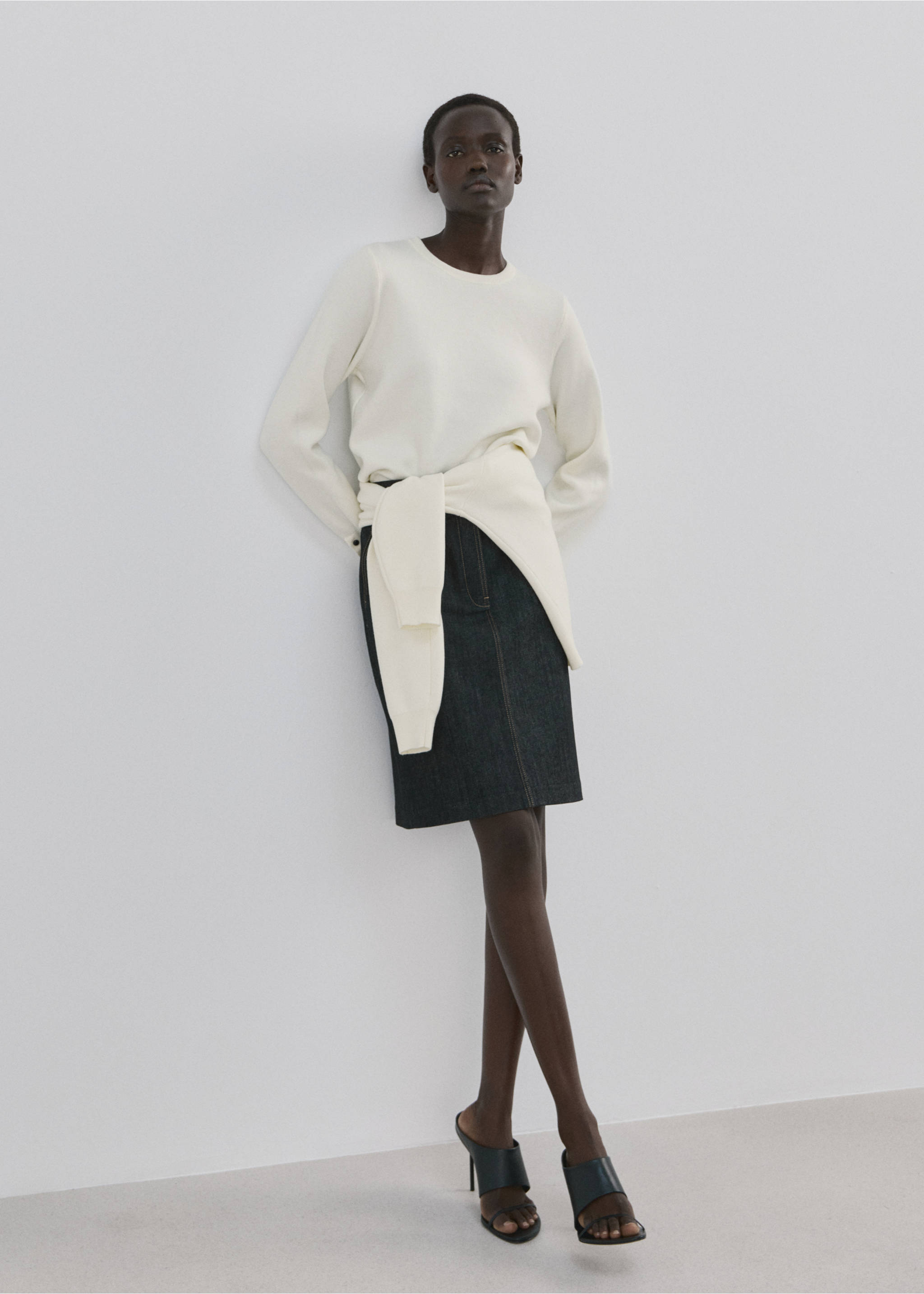 Buttoned cuffs sweater - General plane, Ecru. Ref: 27074084-00.