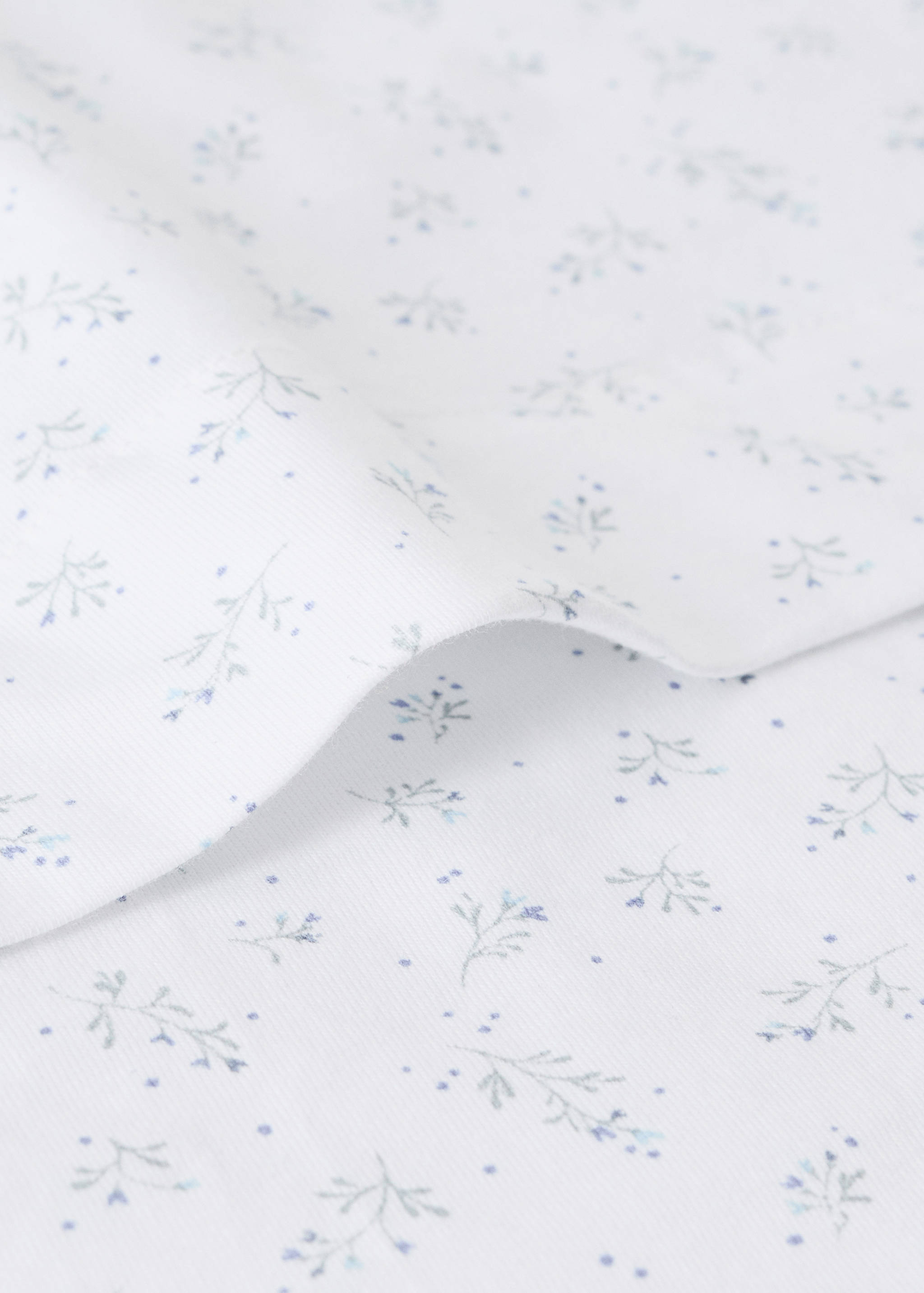 Cotton floral mini cot top sheet and pillow set - Details of the article 1