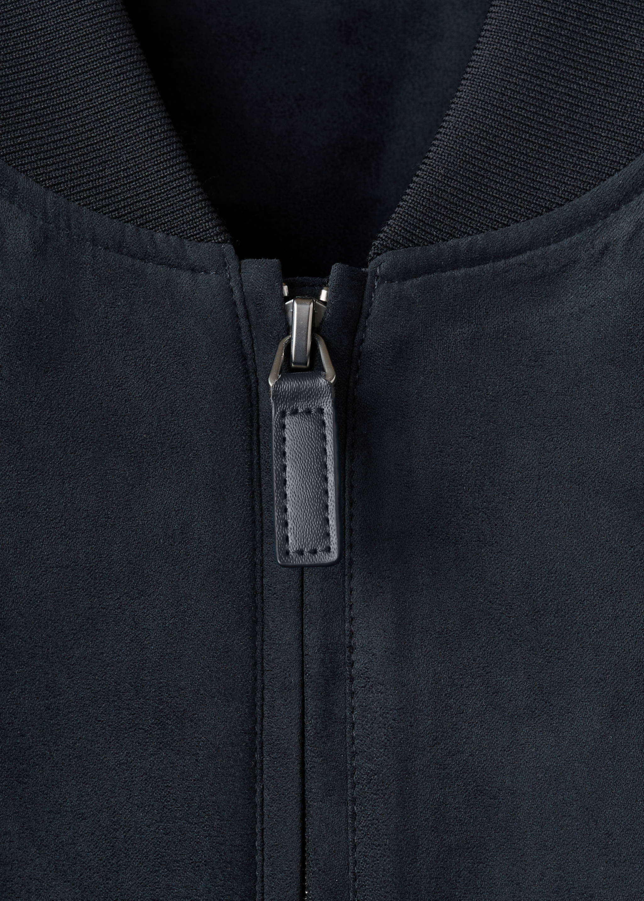 Куртка бомбер из искусственной замши - Деталь изделия 8