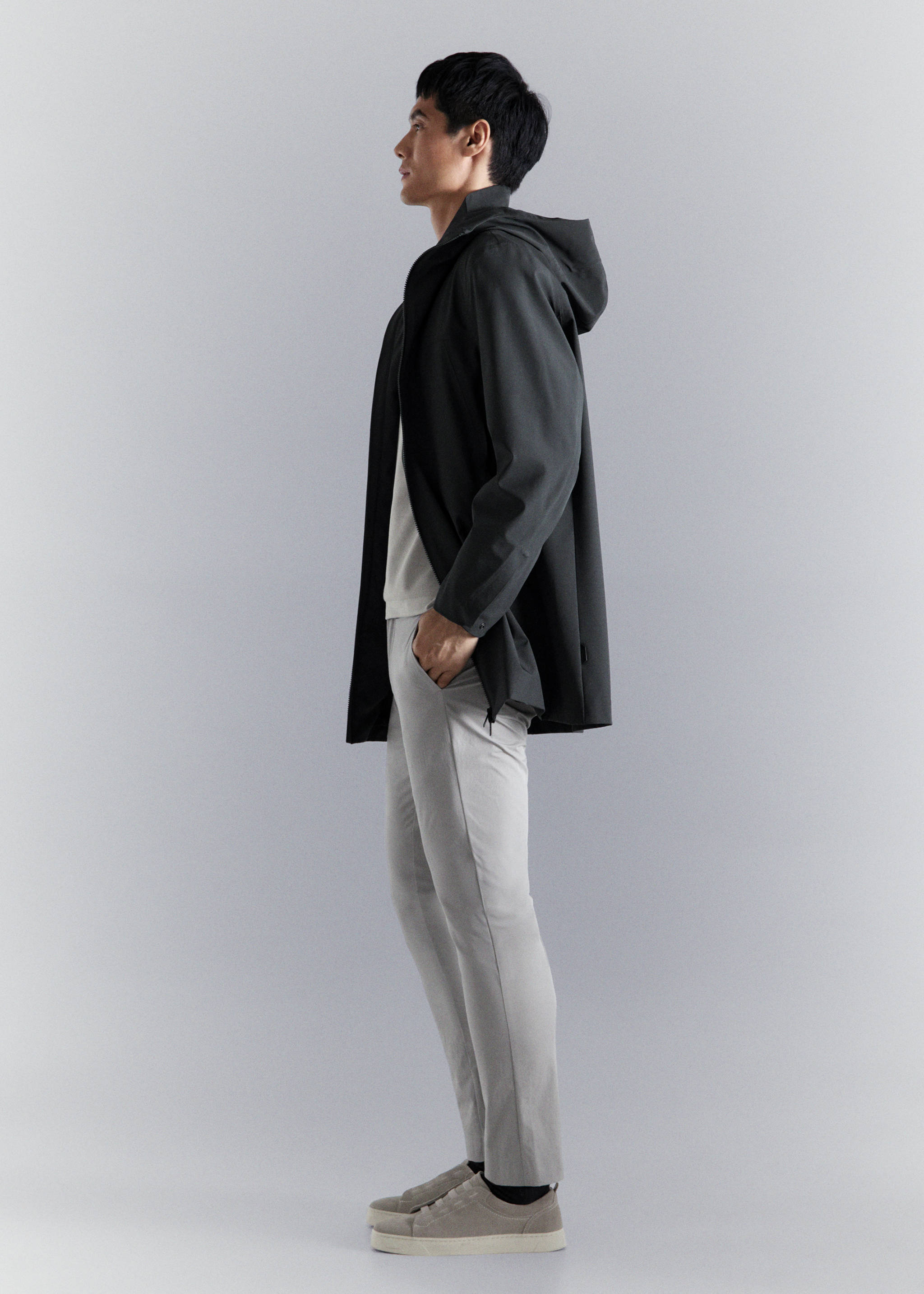 Slim fit water-repellent trousers - Details of the article 2