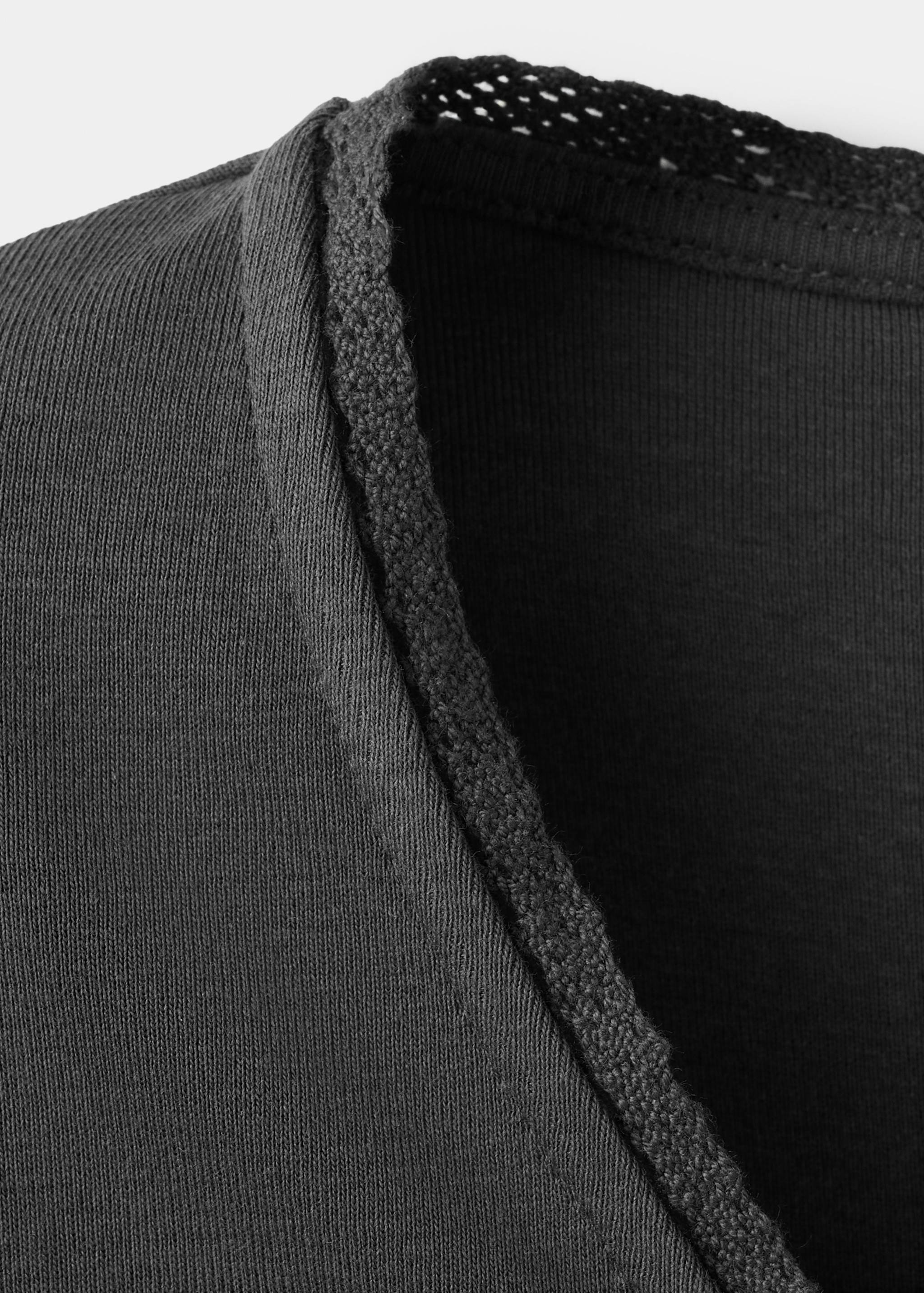 Buttoned cotton T-shirt - Details of the article 8