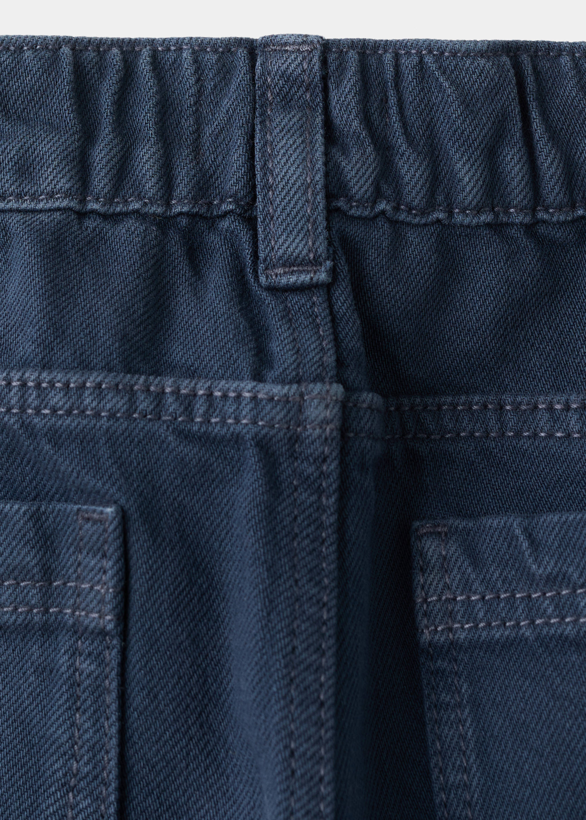 Jeans with stitch detailing - Details of the article 0