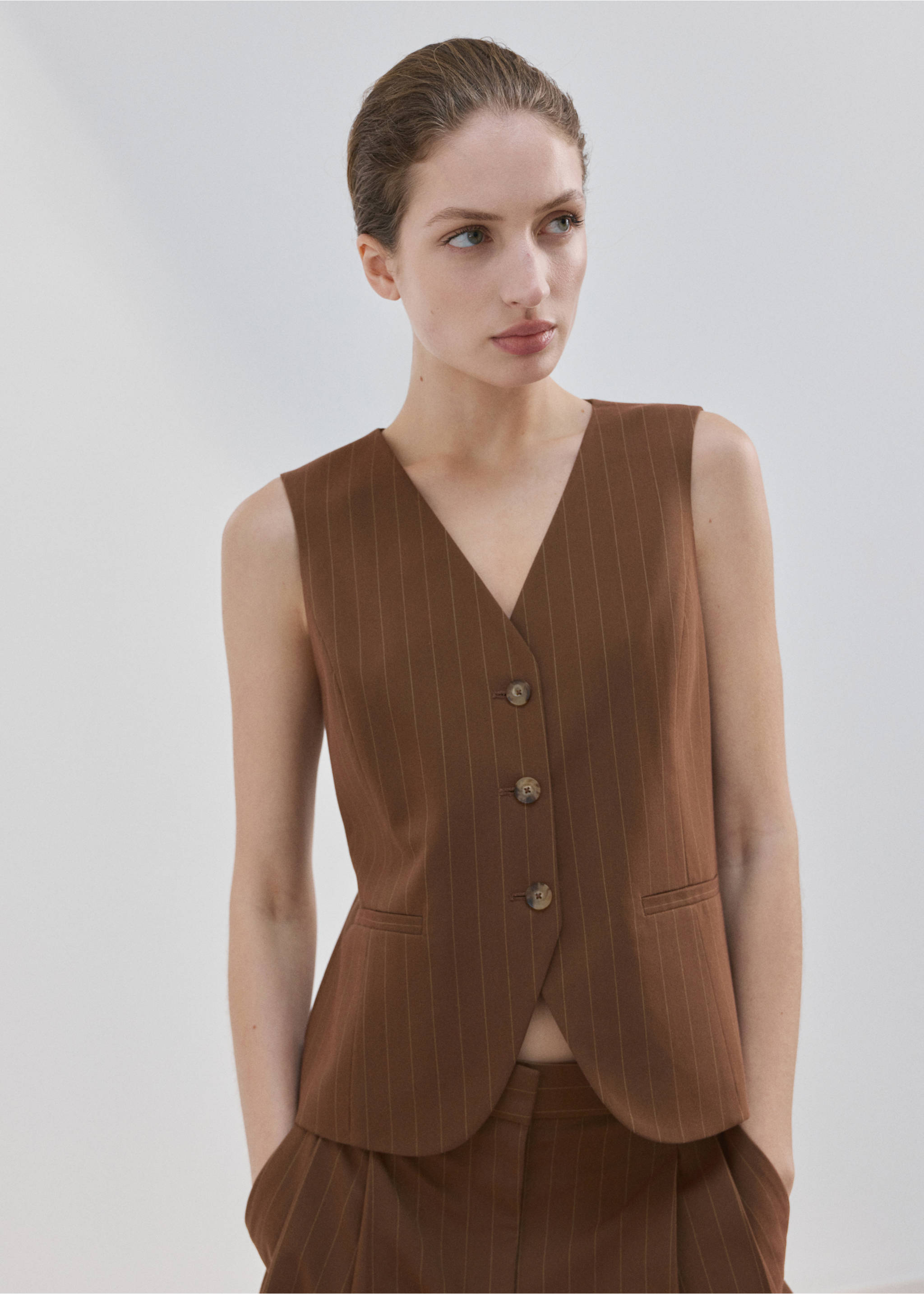 Pinstriped suit waistcoat - Medium plane, Caramel. Ref: 27074429-00.