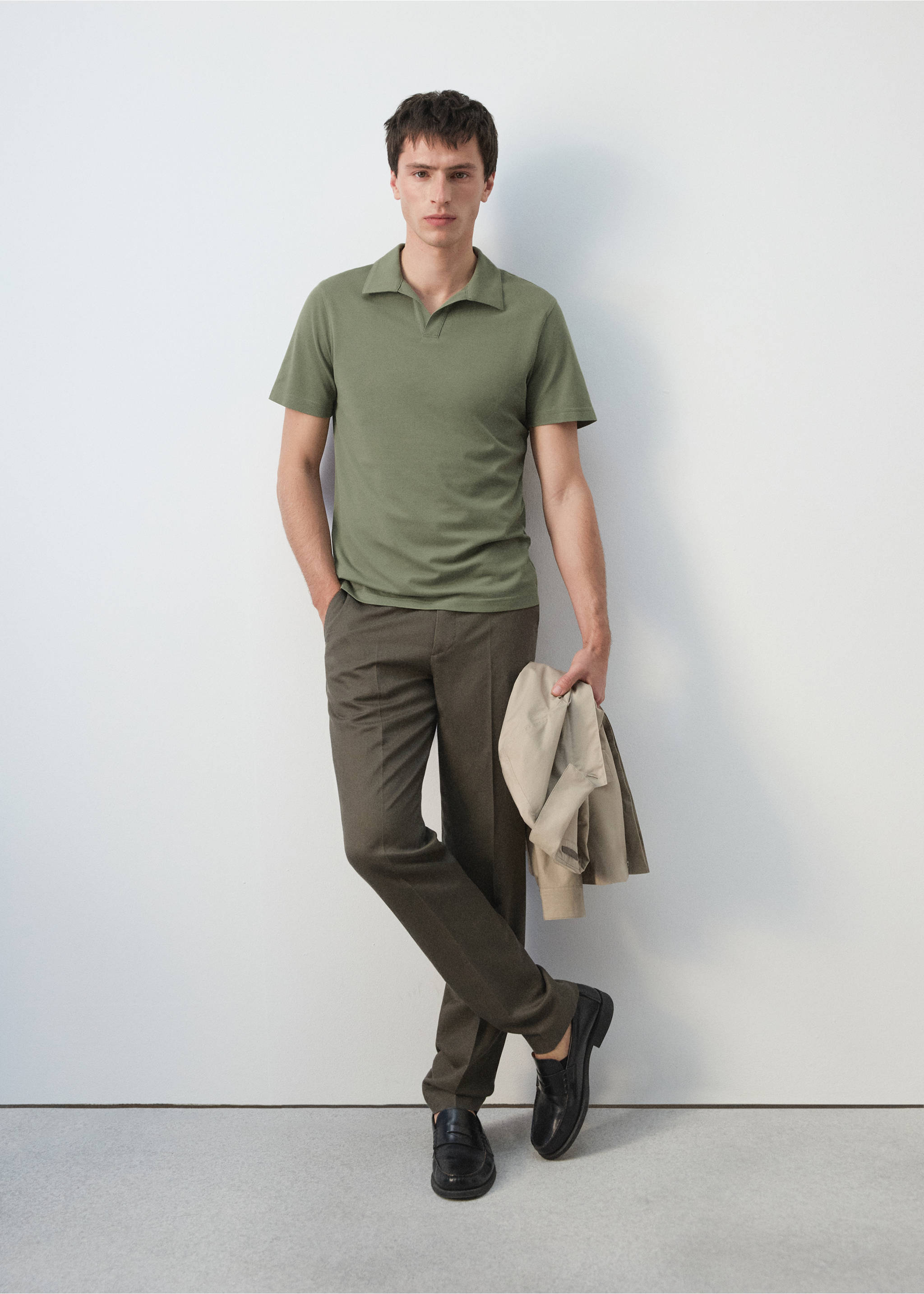 Slim fit piqué polo - Details of the article 6, Khaki. Ref: 27074430-00.