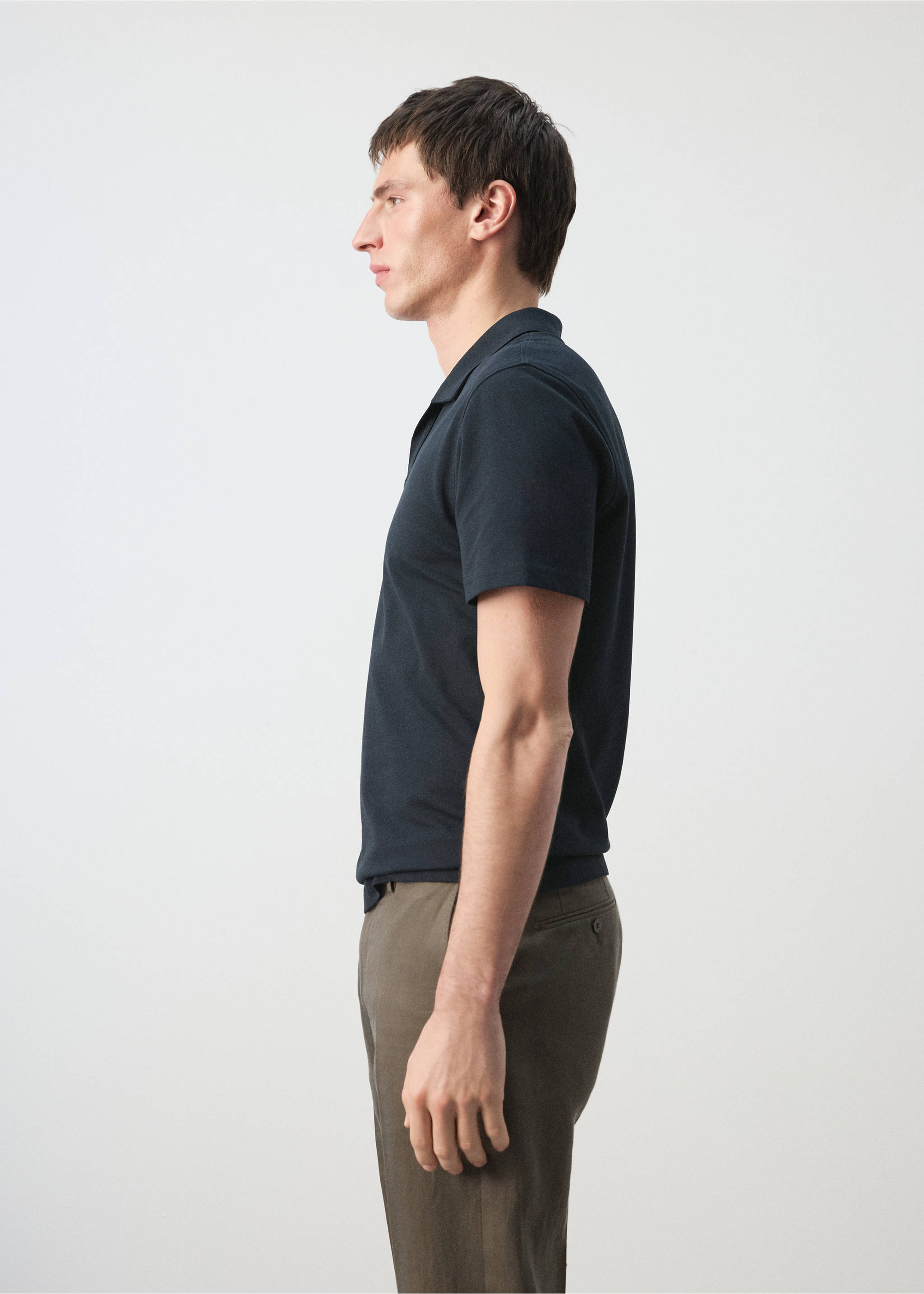 Slim fit piqué polo - Details of the article 2, Navy. Ref: 27074430-00.