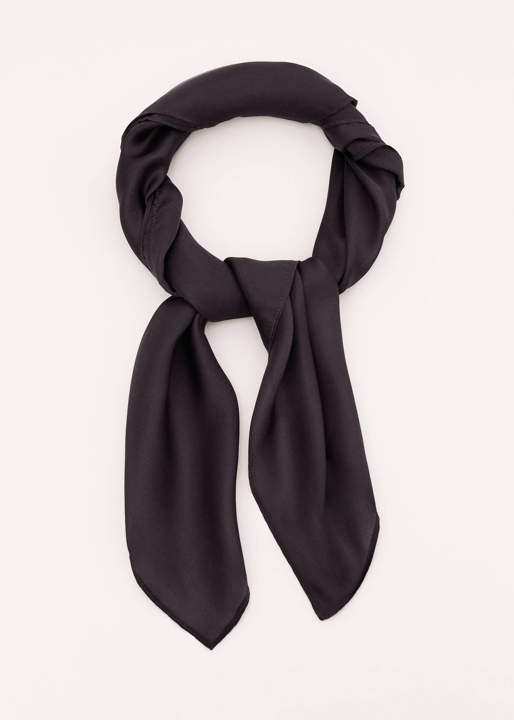 Square satin handkerchief - Details of the article 1