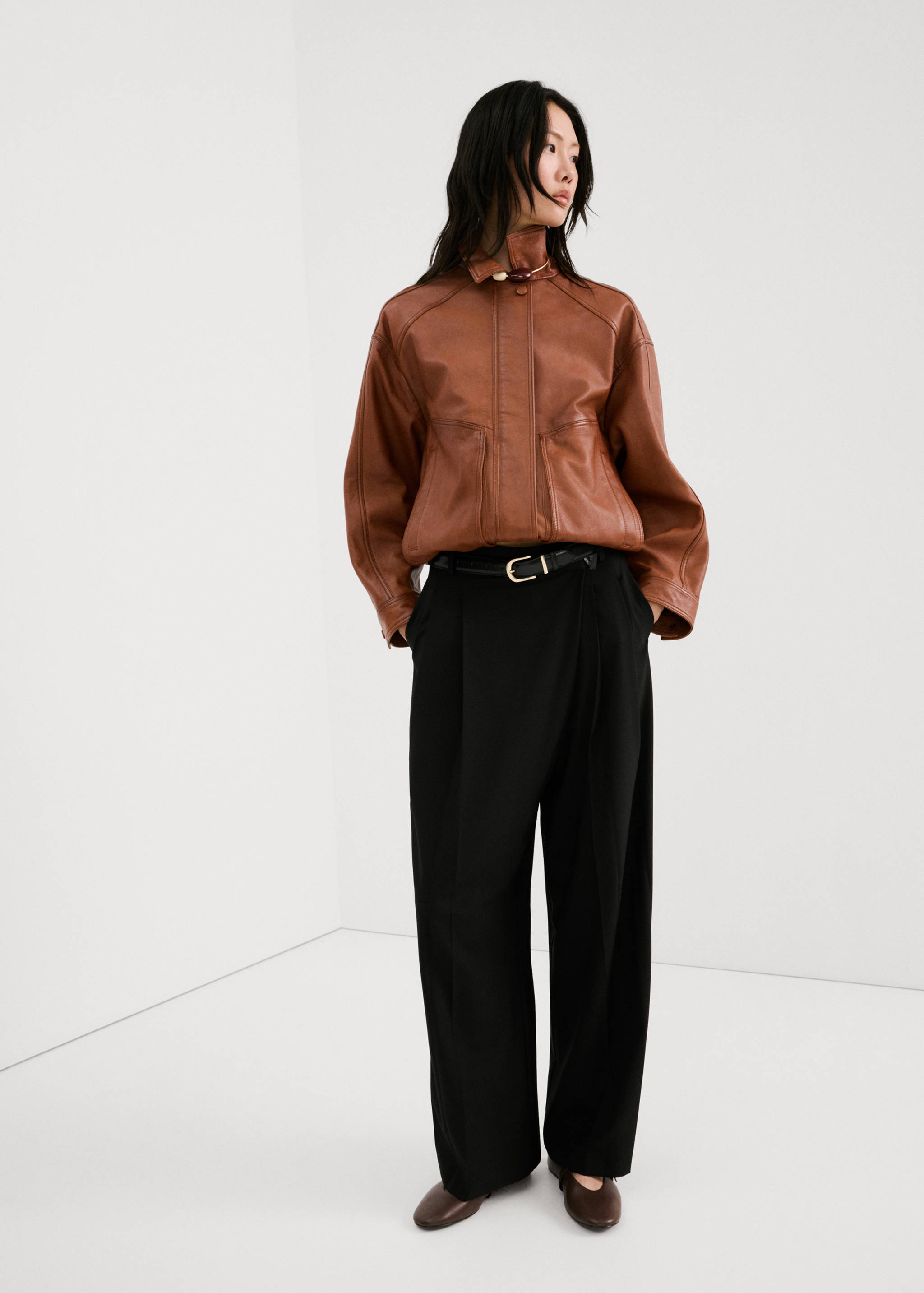 Asymmetric wrap trousers - General plane