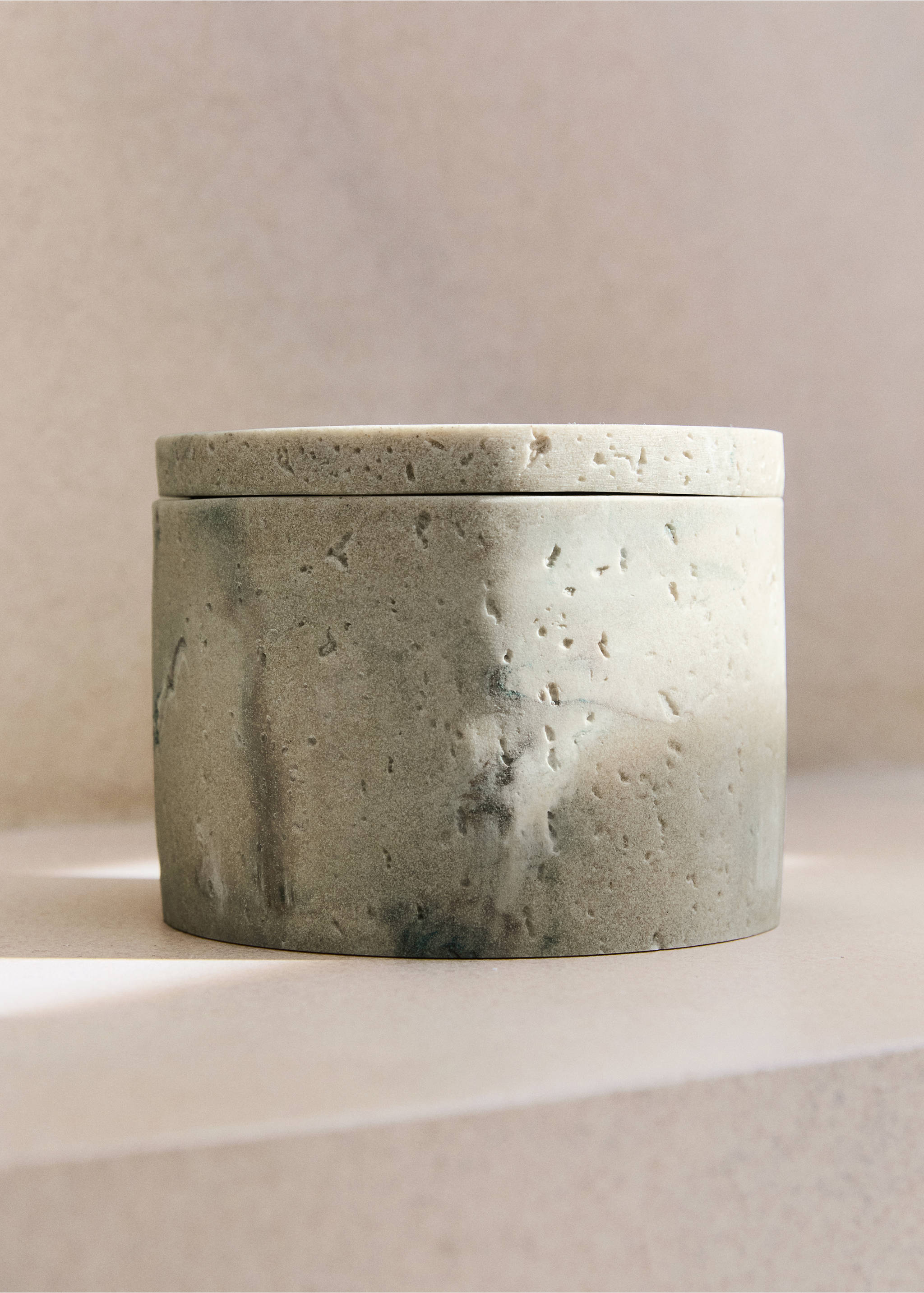 Medium resin bathroom container with marble effect - General plane, Sand. Ref: 27074445-00.