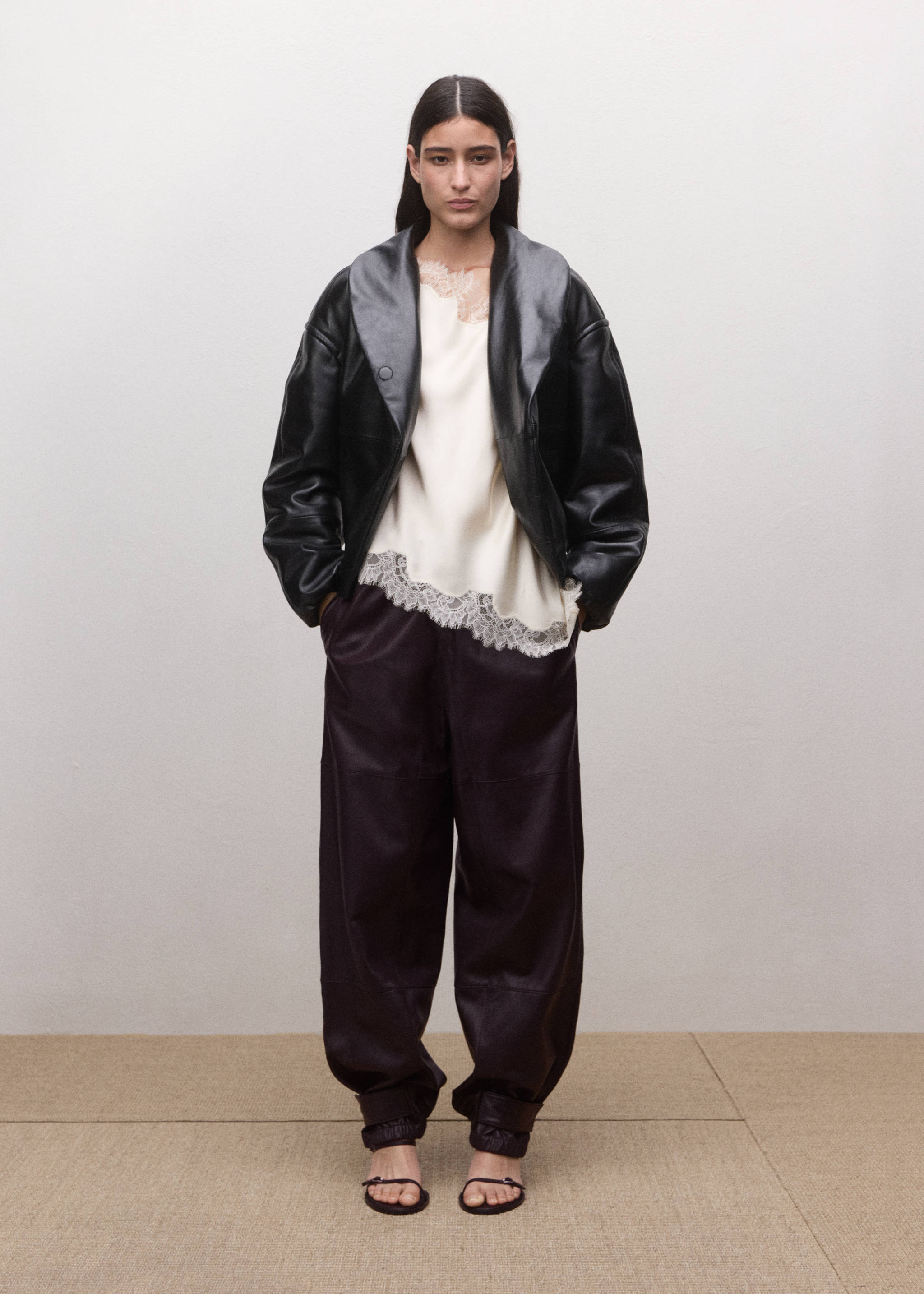 Asymmetric satin lace top - General plane