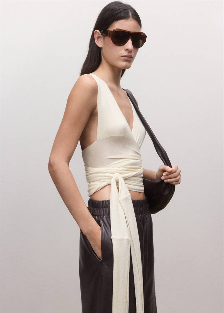 Wrap waist wool top — Ecru