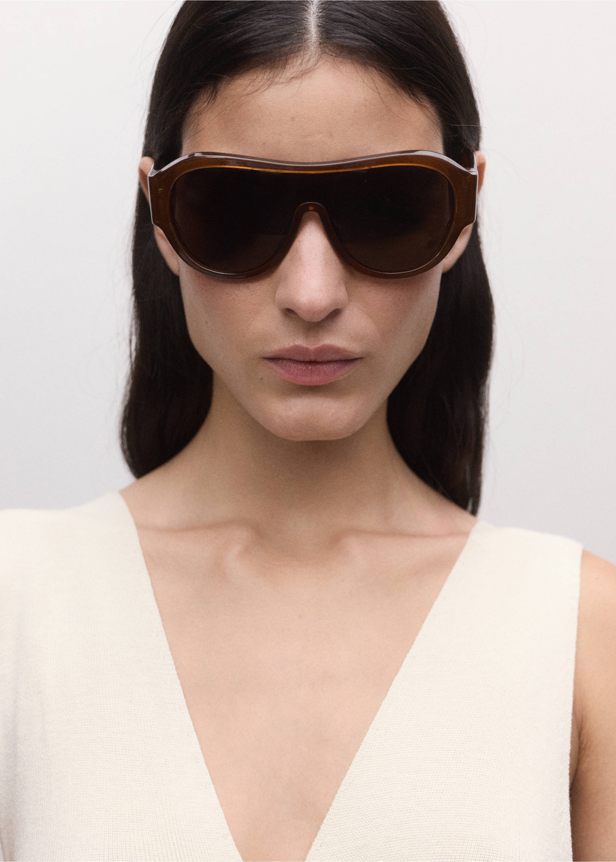 Wrap waist wool top - Details of the article 1, Ecru. Ref: 27074449-00.