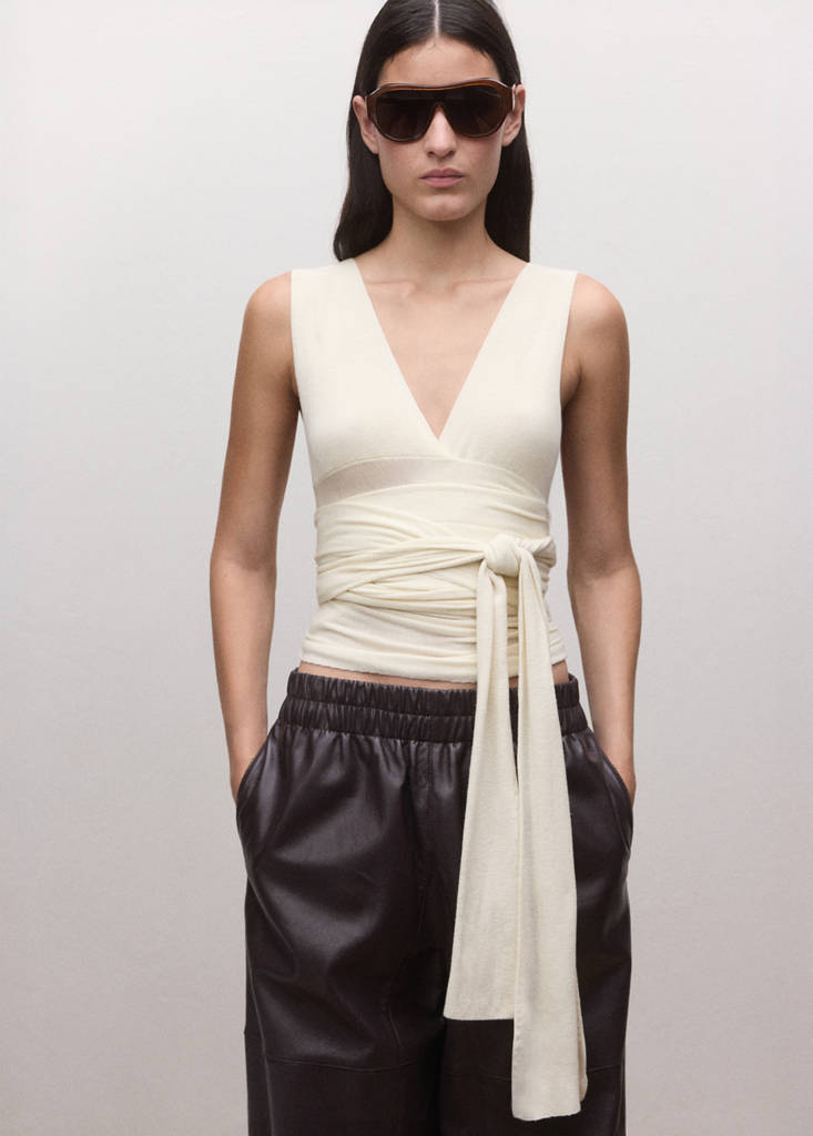 Wrap waist wool top — Ecru