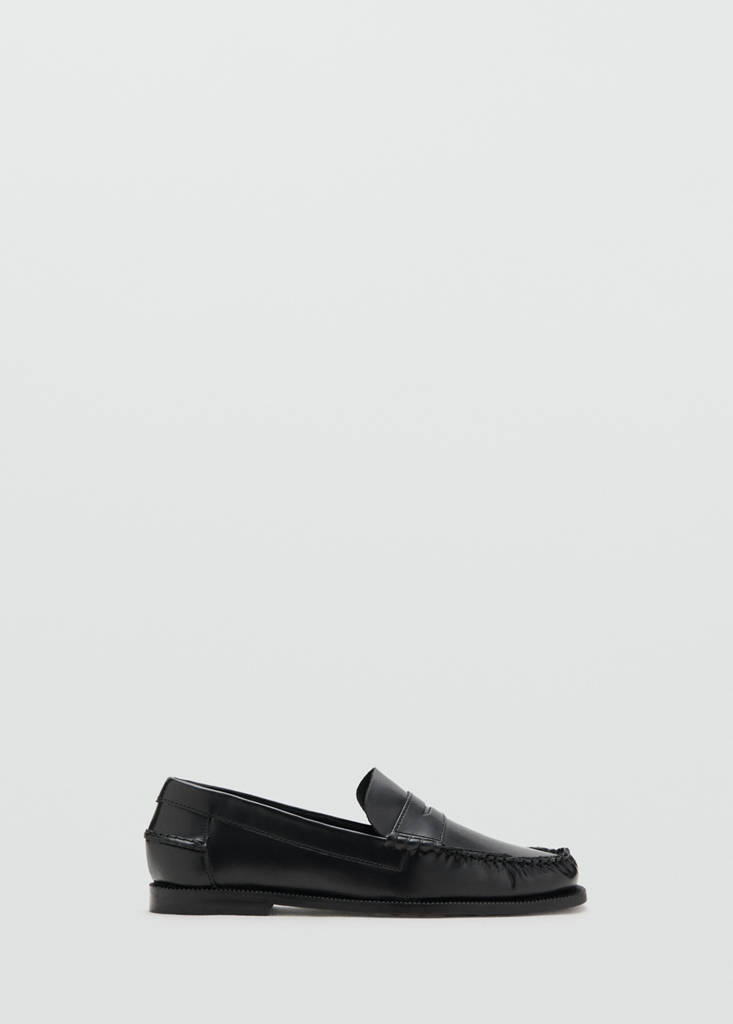 Leather loafers — Black