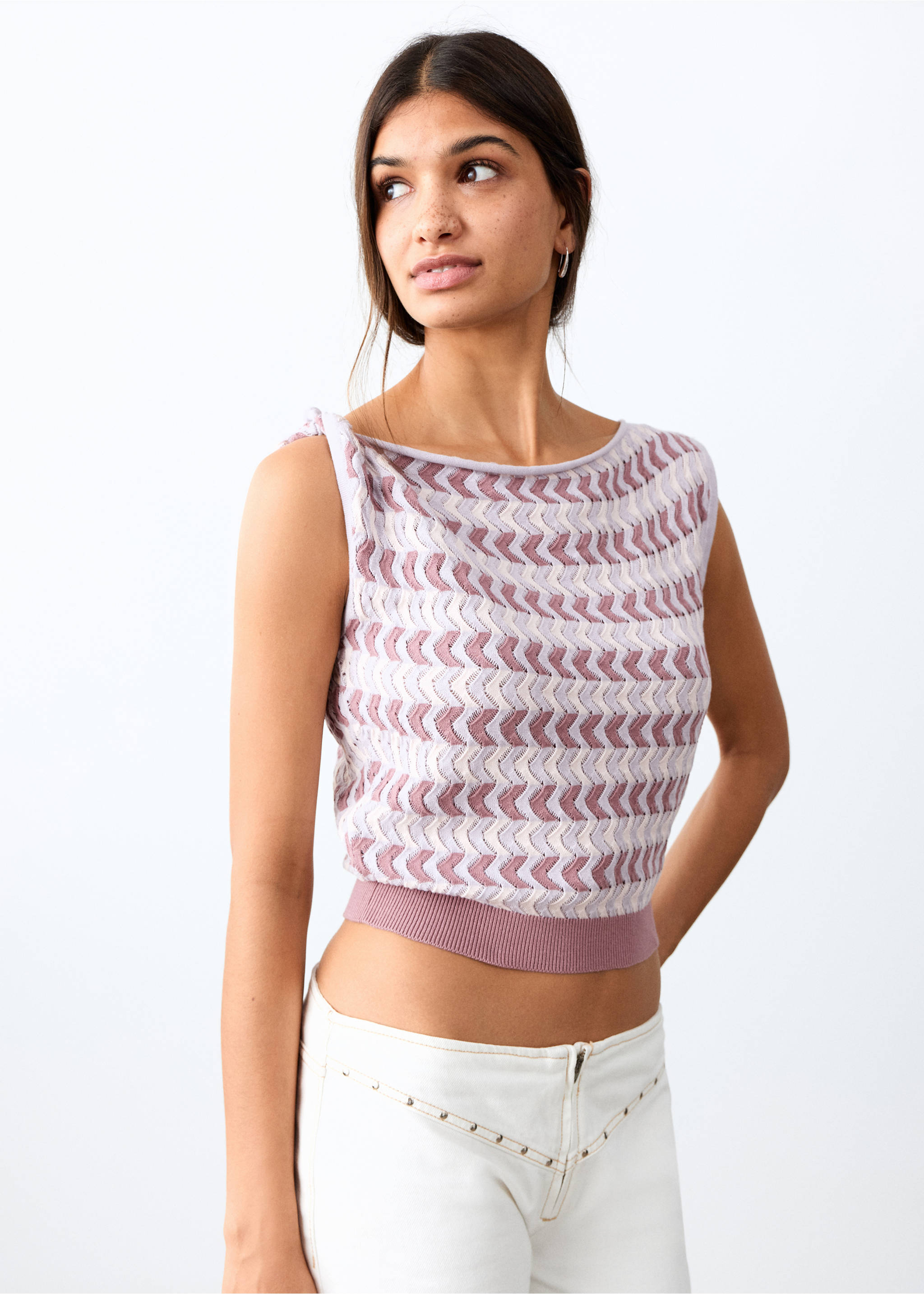 Трикотажный топ в комбинированных цветах - Средний план, Розовый. Ref: 27074771-00.