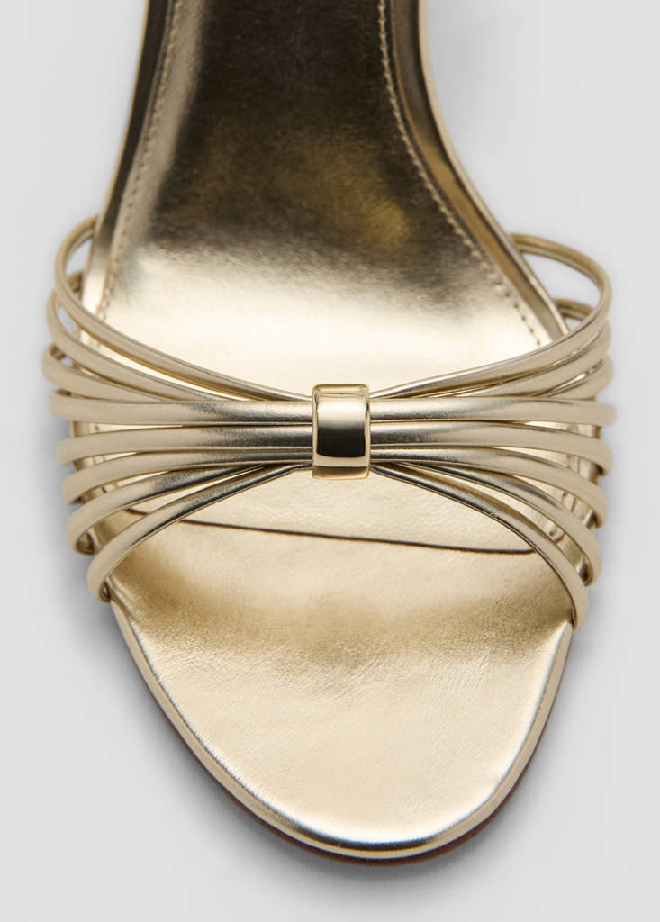 Heeled sandals with straps — Gold