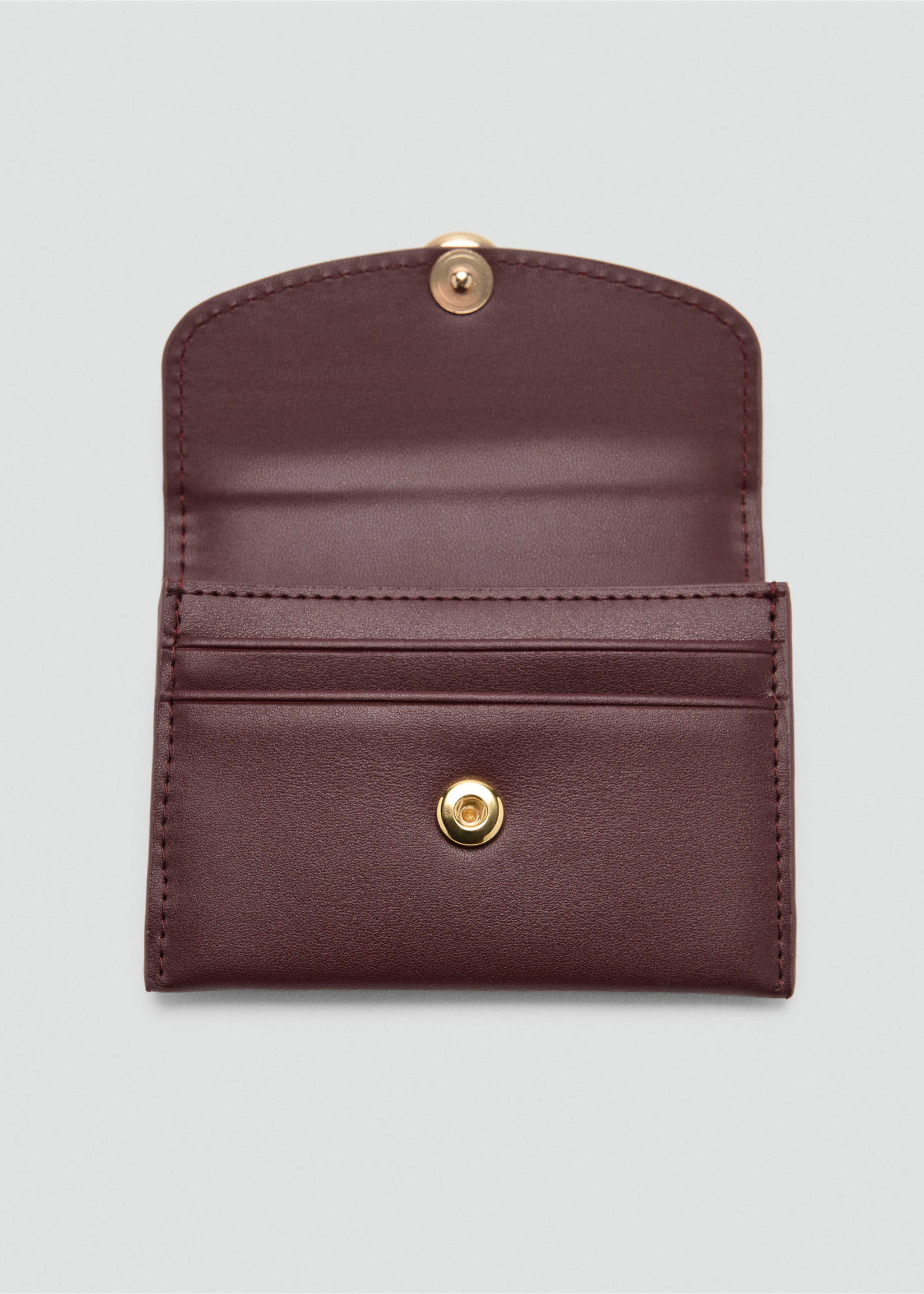 Jewel button flap card holder - Details of the article 1, Burgundy. Ref: 27074785-00.