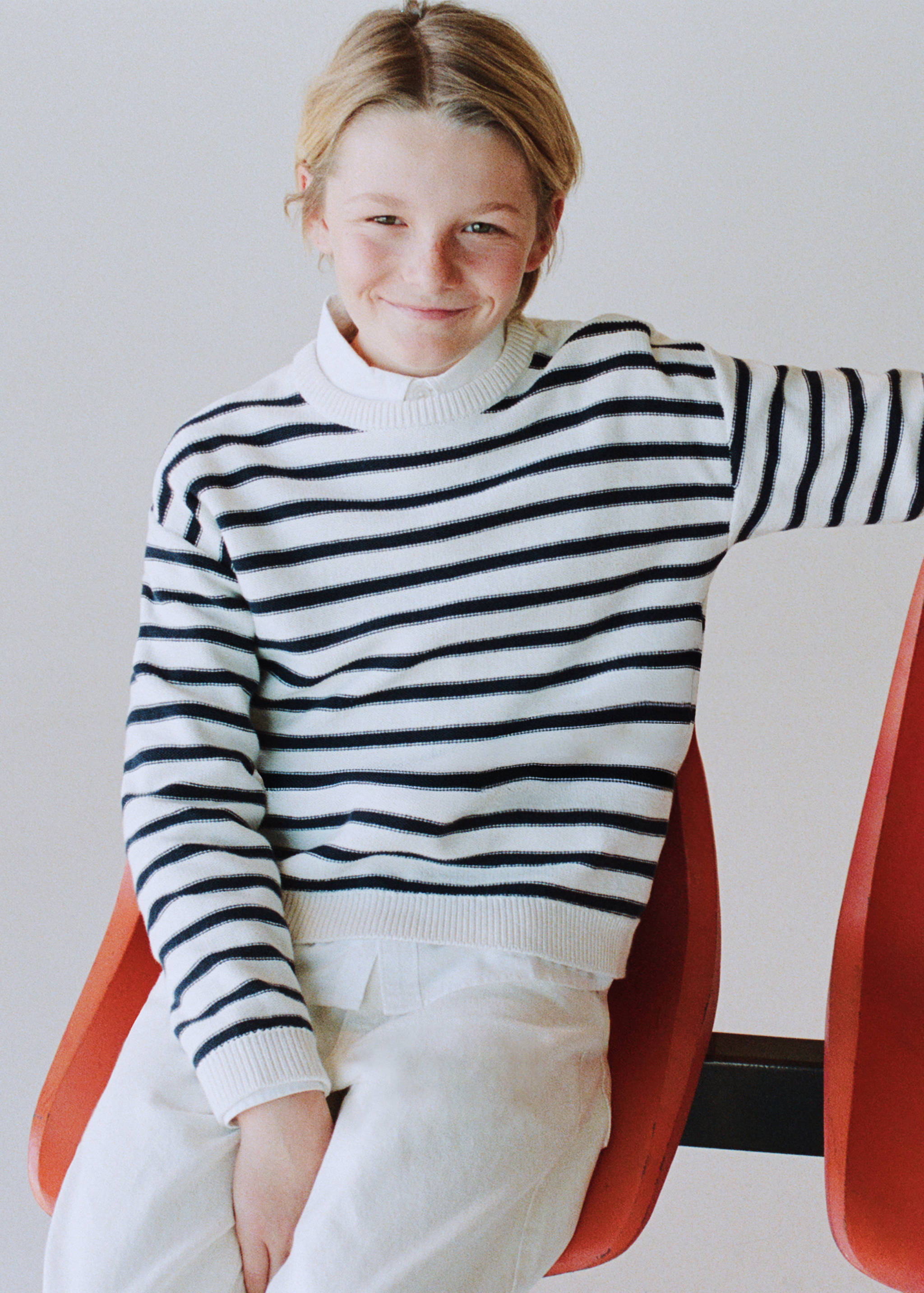 Knit striped sweater - General plane