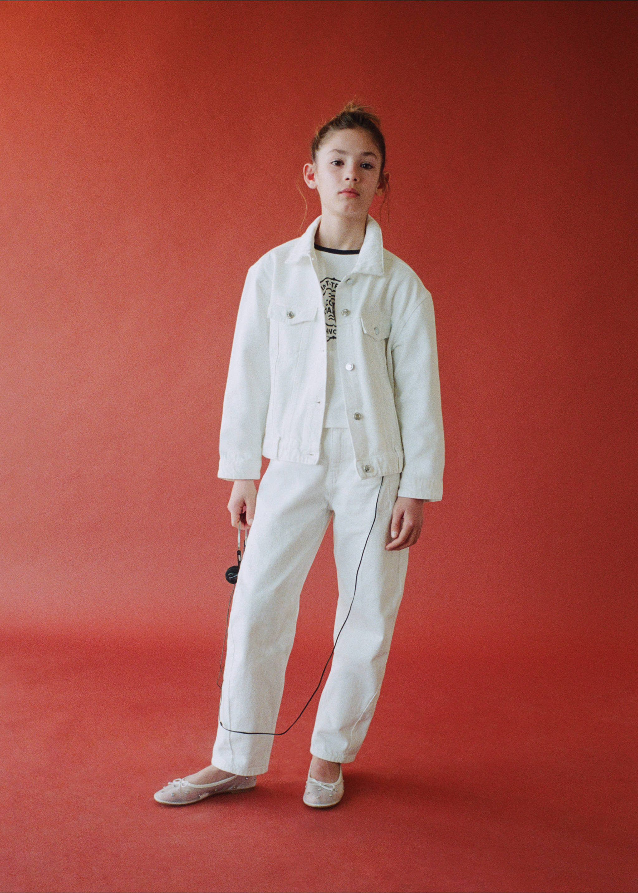 Джинсы-баллоны со средней талией - Общий план, Белый. Ref: 27075153-00.