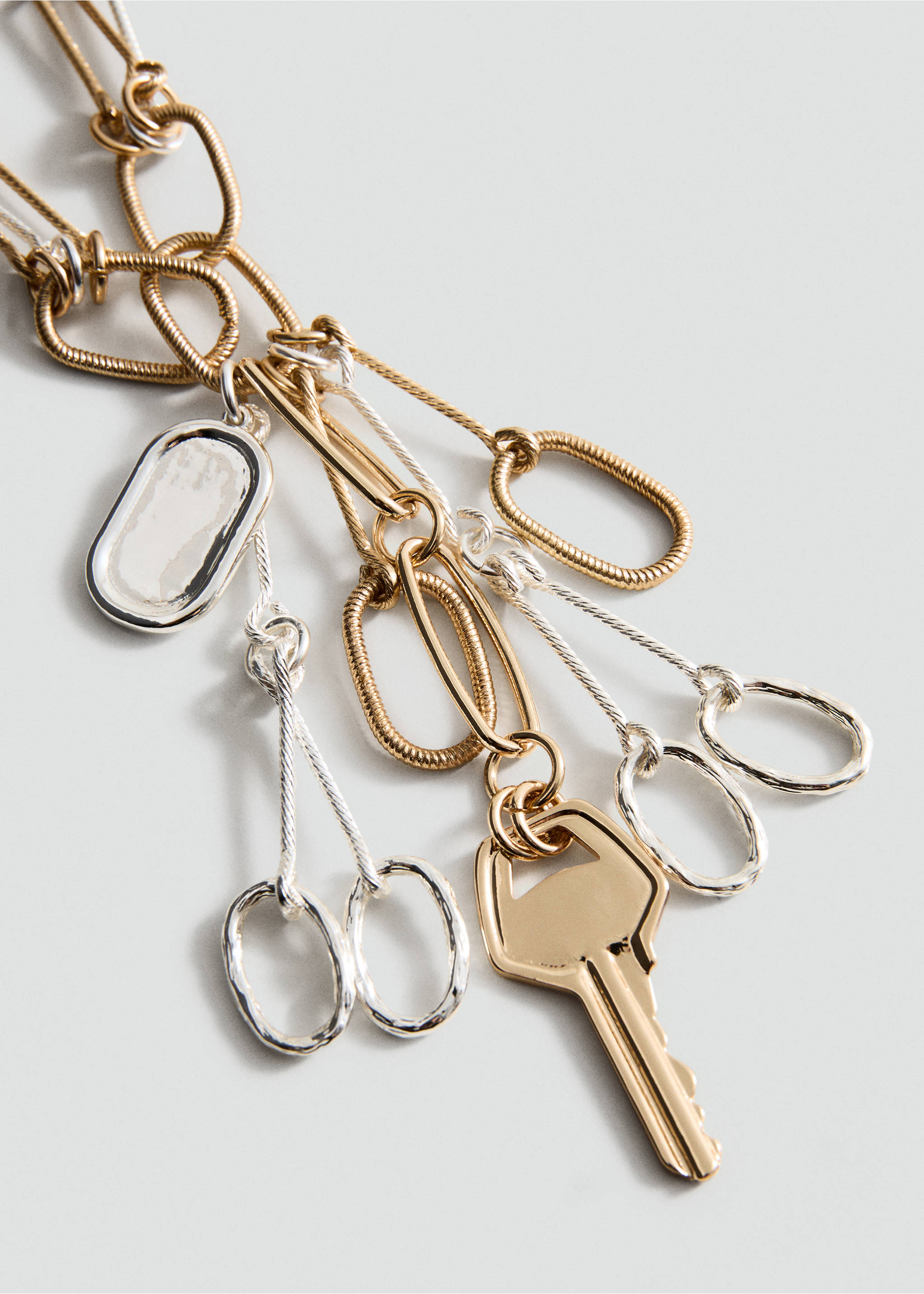 Pendant chain necklace - Medium plane, Gold. Ref: 27075160-00.