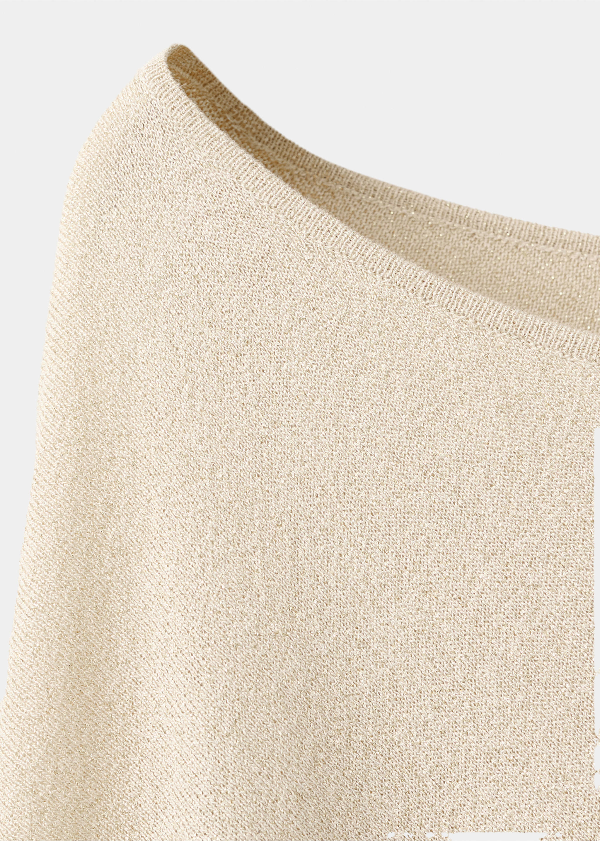 Asymmetrical knitted cape - Details of the article 8, Gold. Ref: 27075812-00.