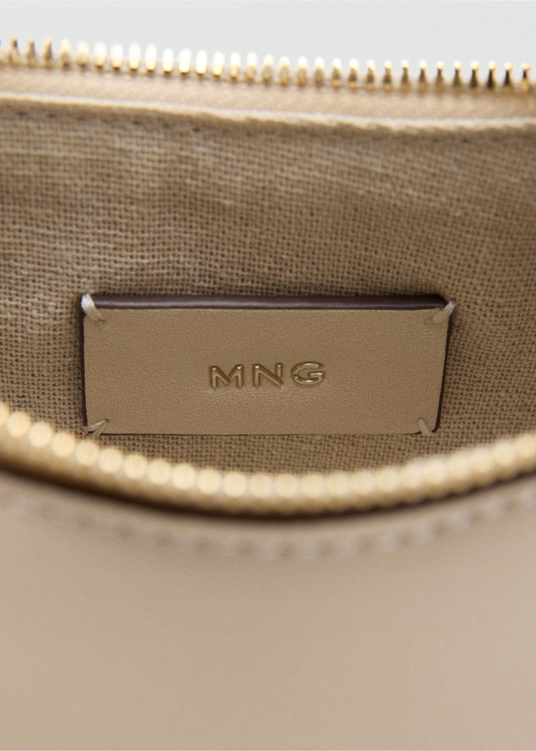 Sac porté épaule ovale - Détail de l'article 2, Blanc cassé. Ref: 27075817-00.