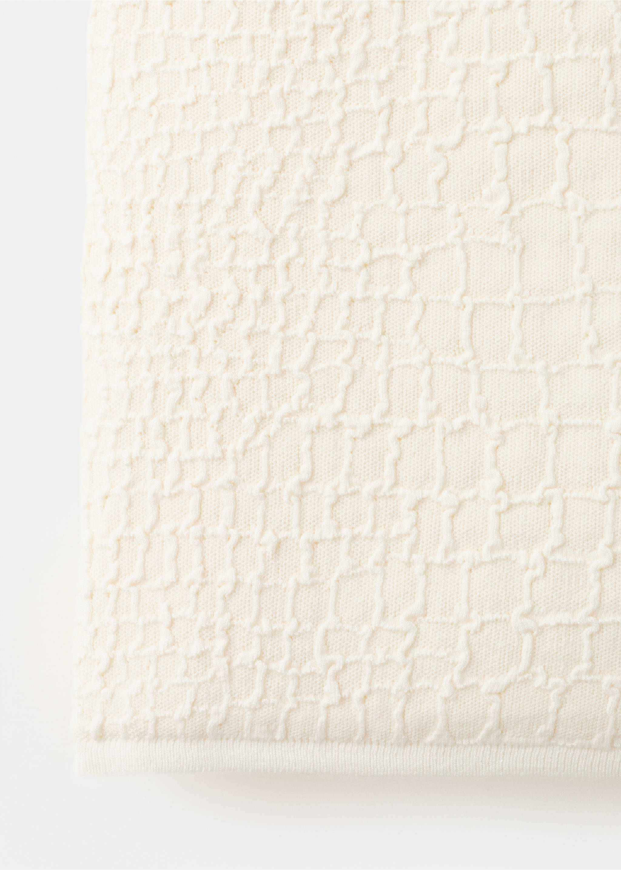 Textured knit top - Details of the article 0, Ecru. Ref: 27075822-00.