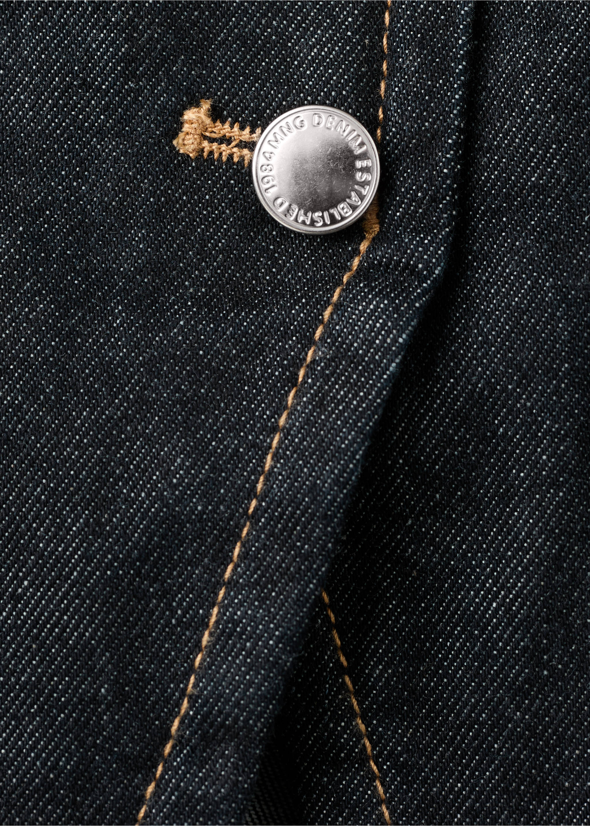 Strapless denim top - Details of the article 8, Open Blue. Ref: 27075825-00.