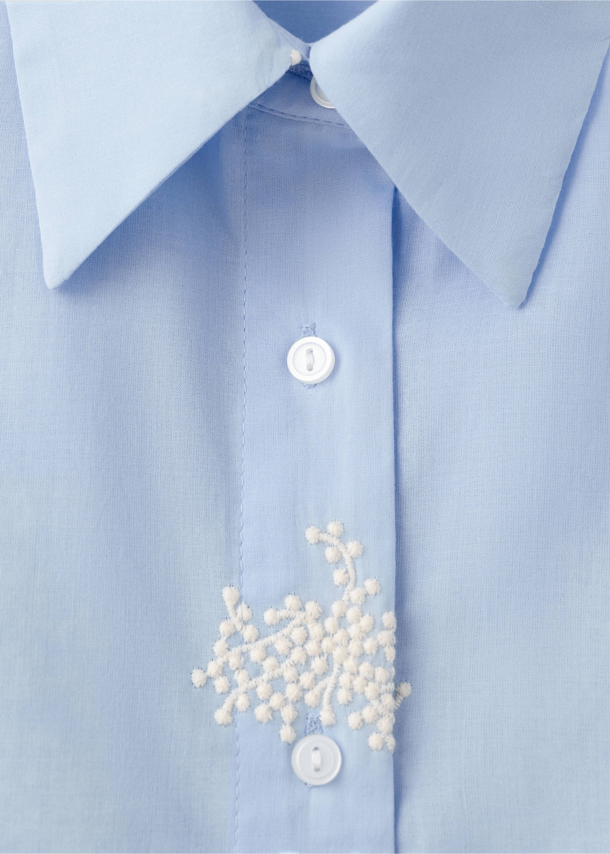 Hemd mit Blumenstickerei - Detail des Artikels 8, Himmelblau. Ref: 27075831-00.