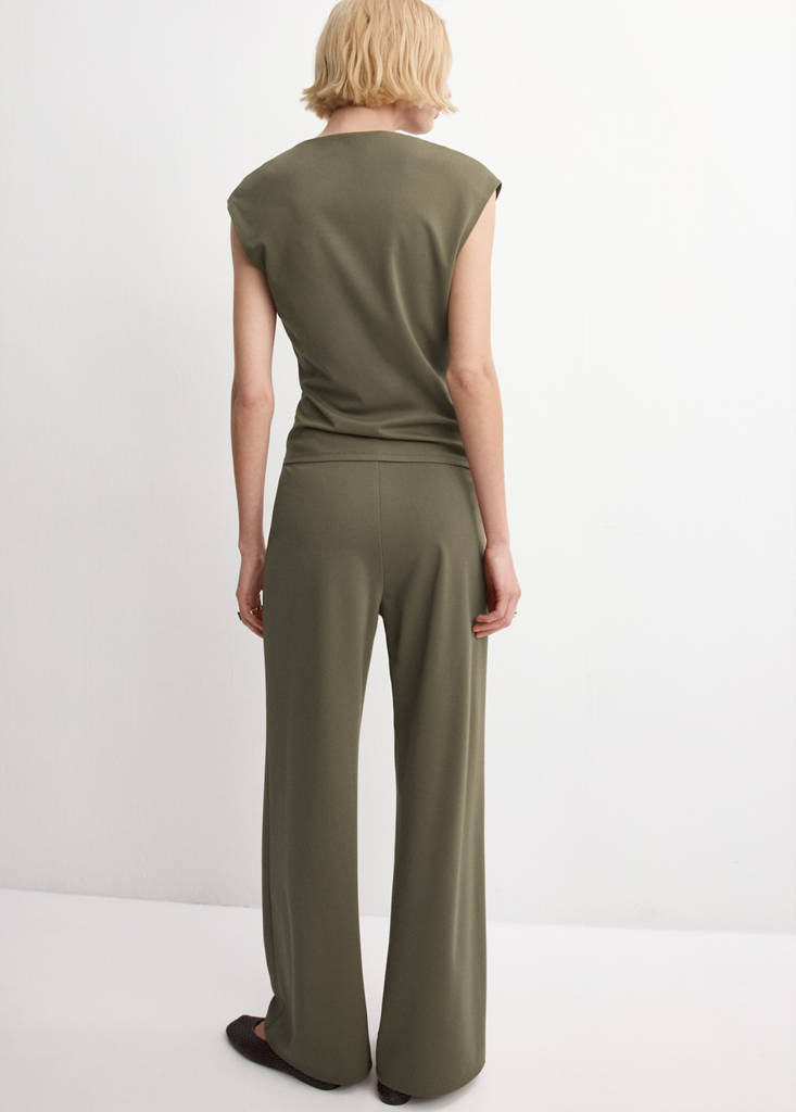 Straight-fit trousers with elastic waist — Khaki