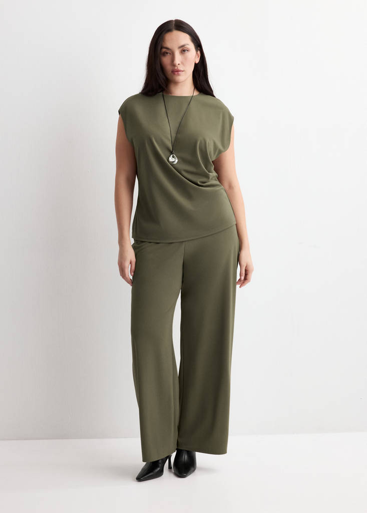 Straight-fit trousers with elastic waist — Khaki