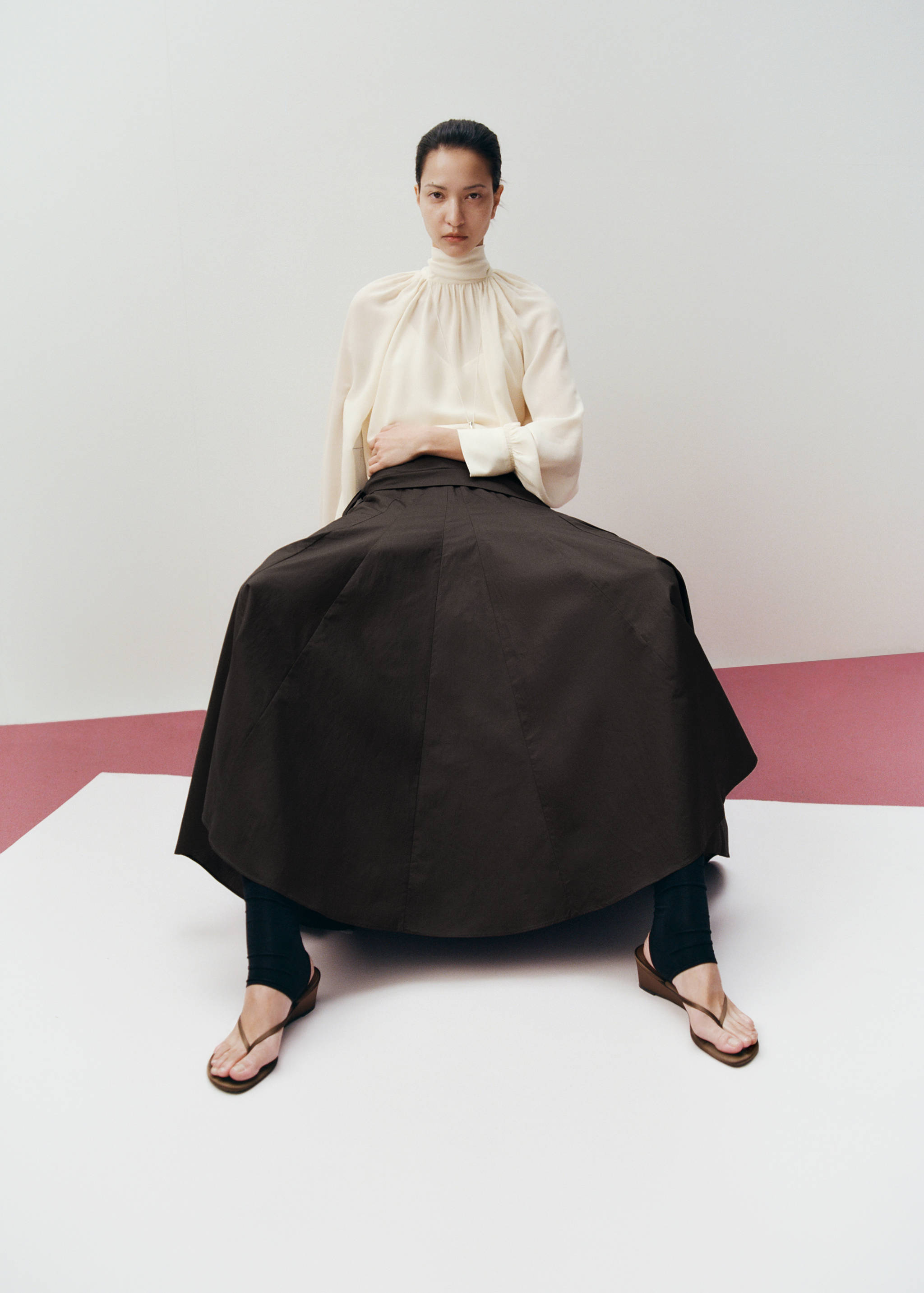 Blusa cuello alto semitransparente - Detalle del artículo 2