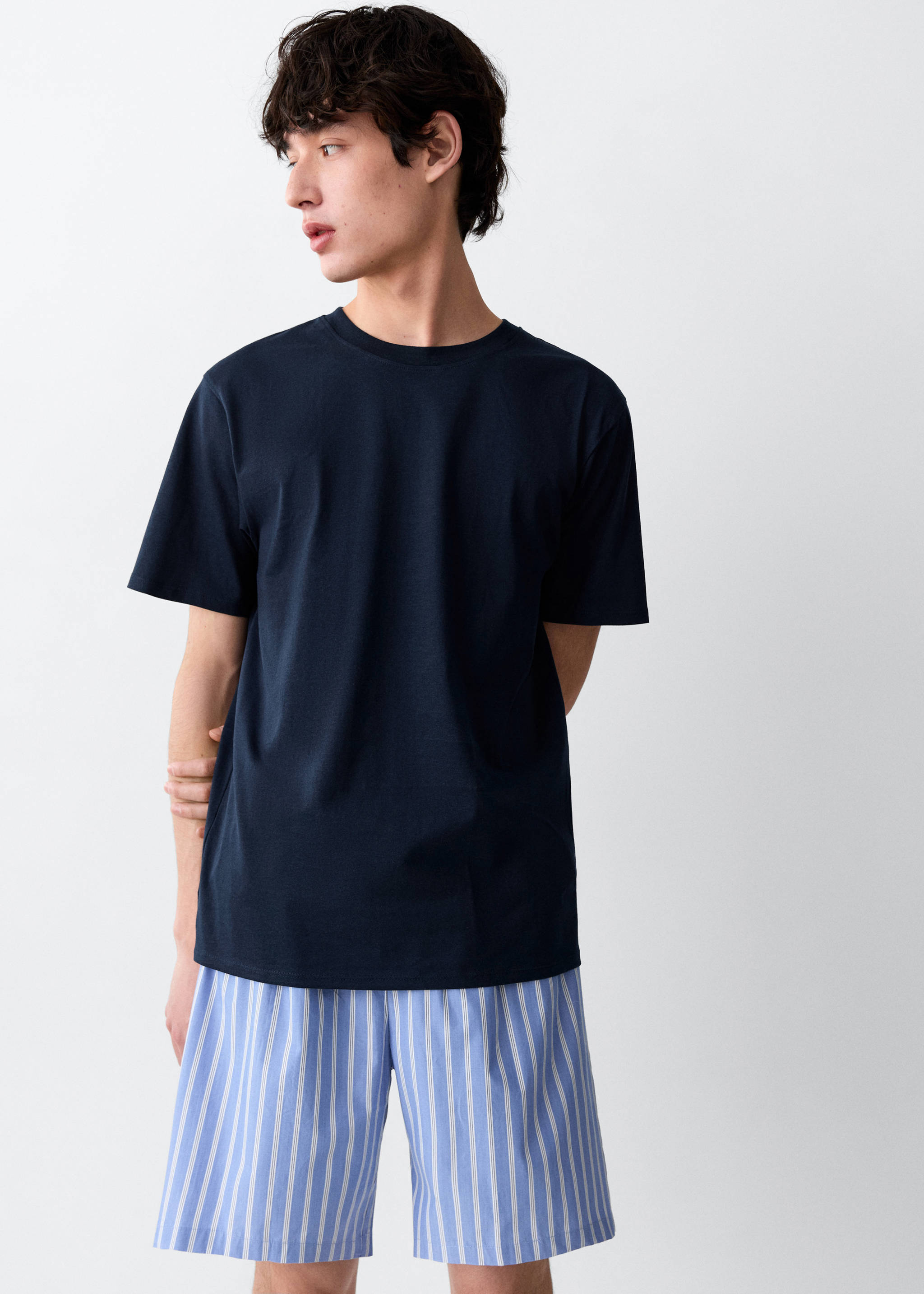 Striped short pyjamas - Medium plane