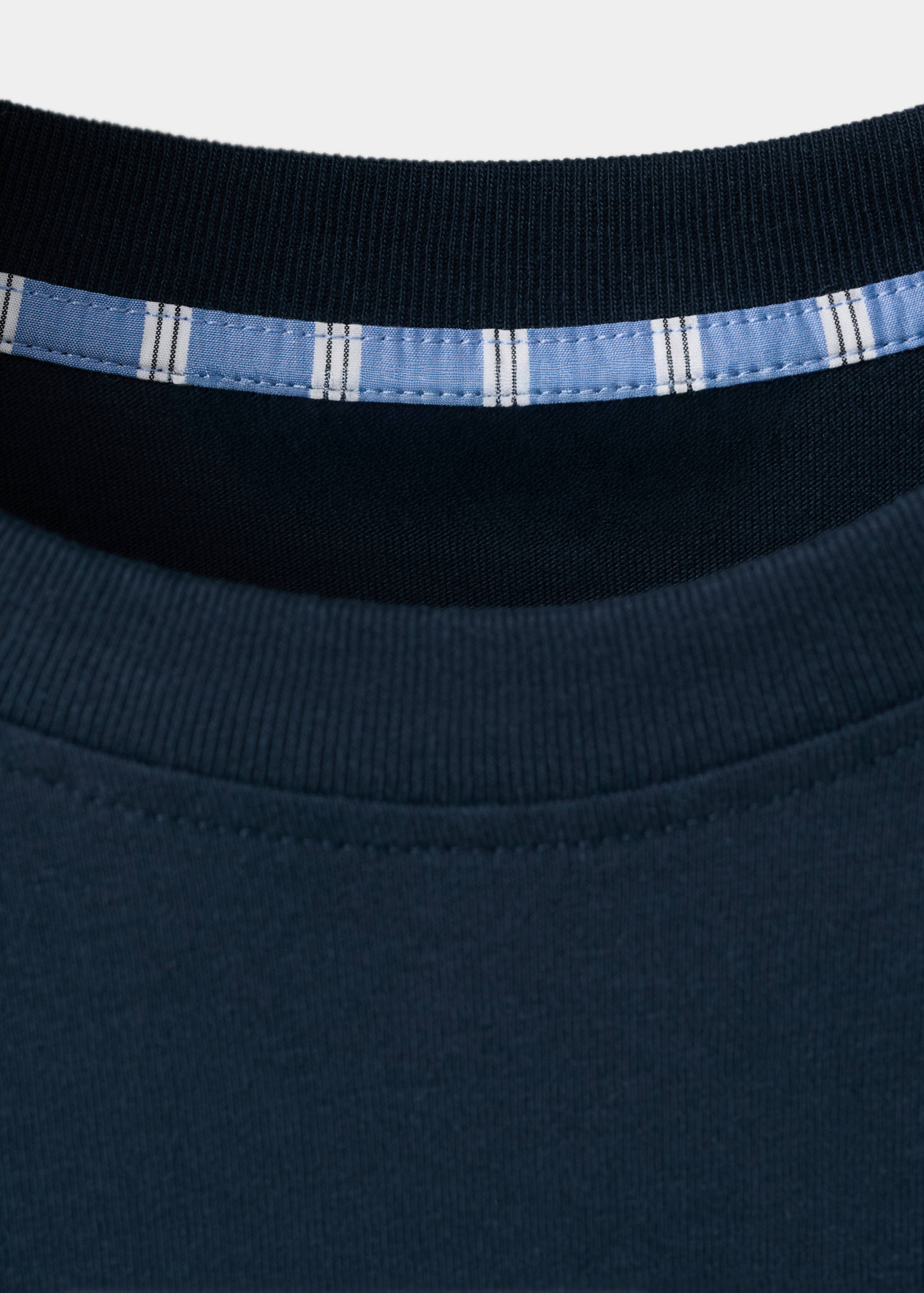 Striped short pyjamas - Details of the article 8