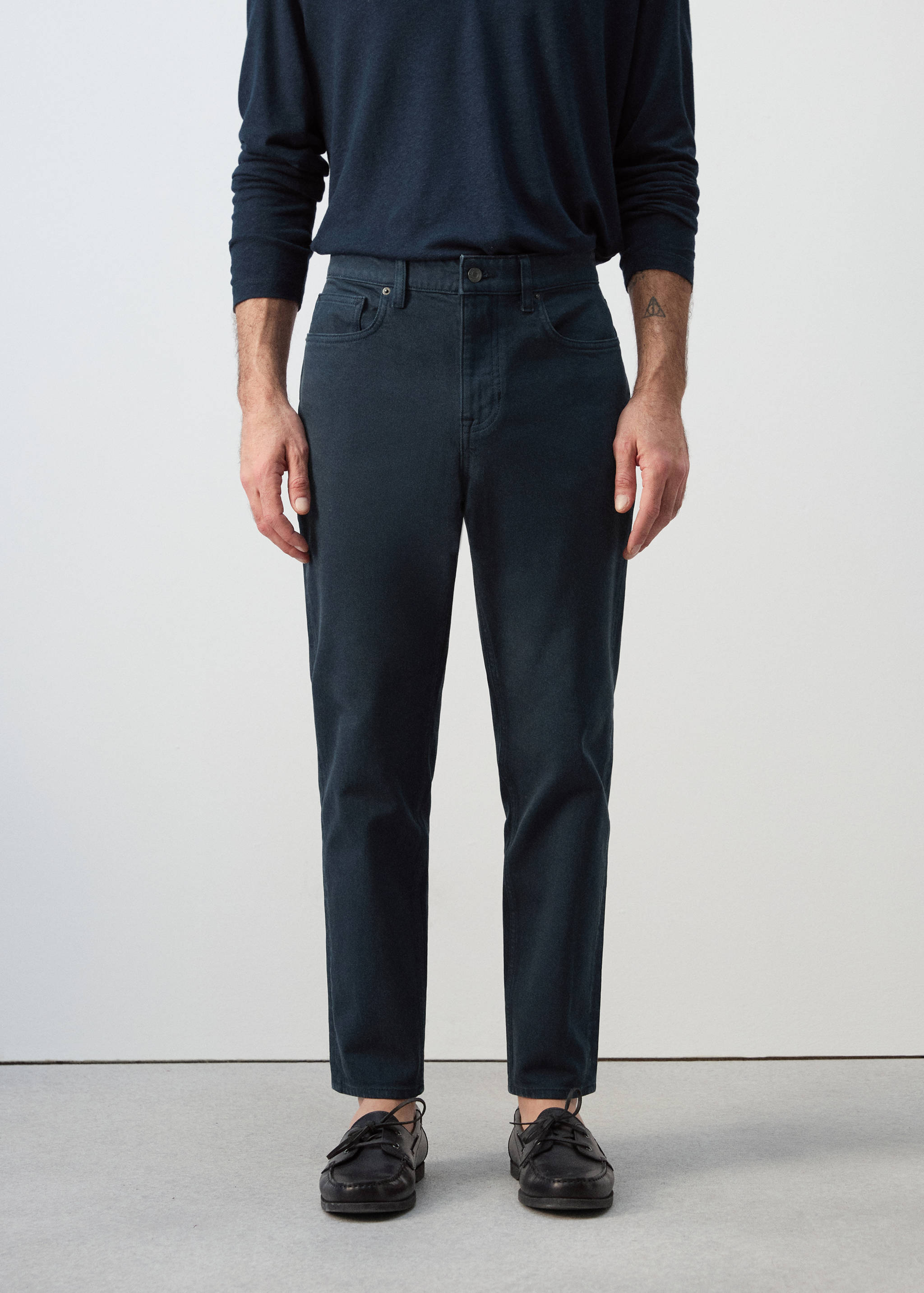 Джинсы Ben cropped tapered fit - Средний план