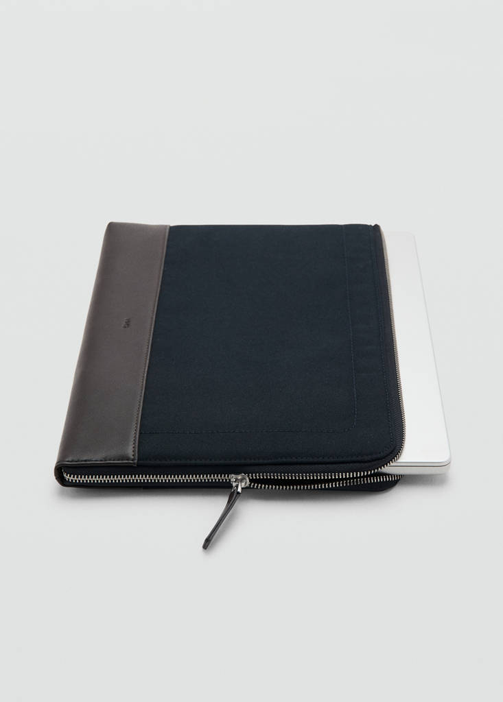 Laptop case with leather details — Brown