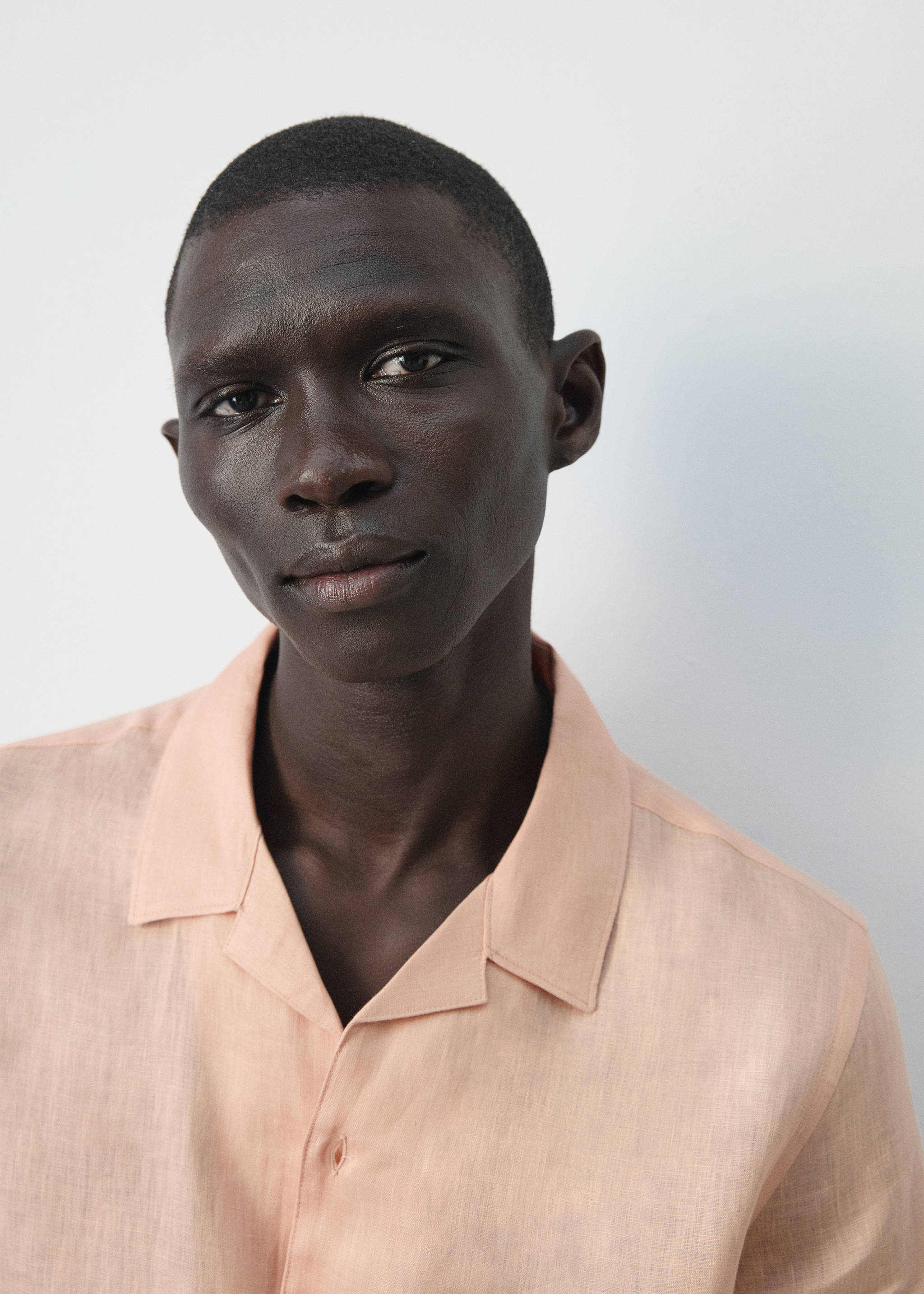 قميص بياقة بولينج بنسبة 100% من الكتان - تفاصيل المنتج 6