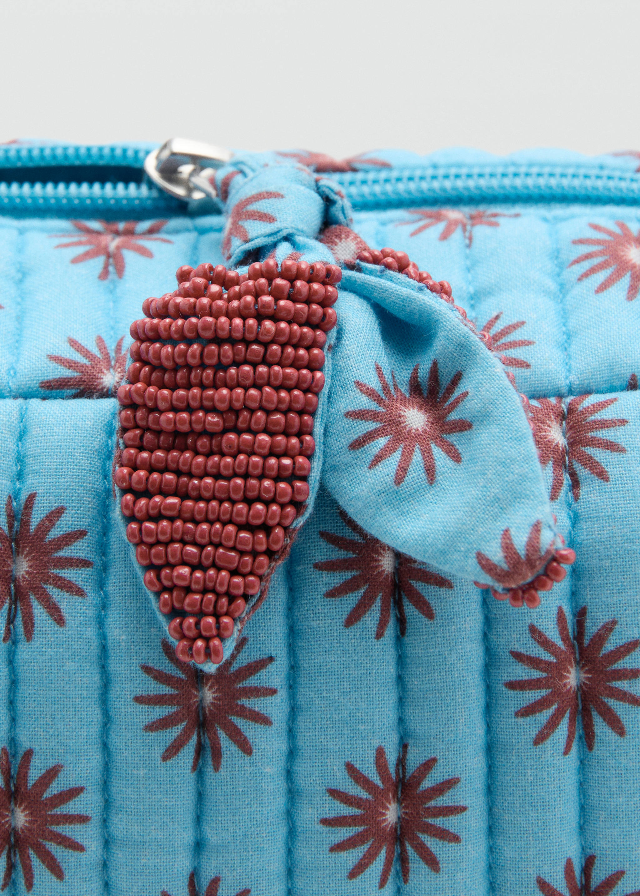 Printed cosmetic bag - Details of the article 2