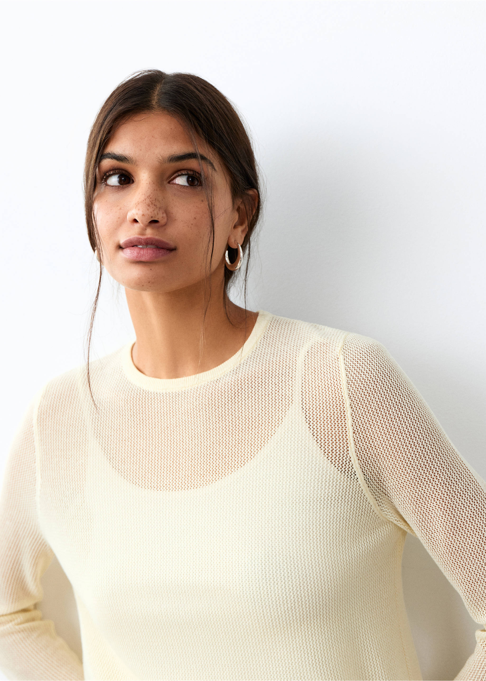 Openwork knit sweater - Details of the article 1, Yellow. Ref: 27075955-00.