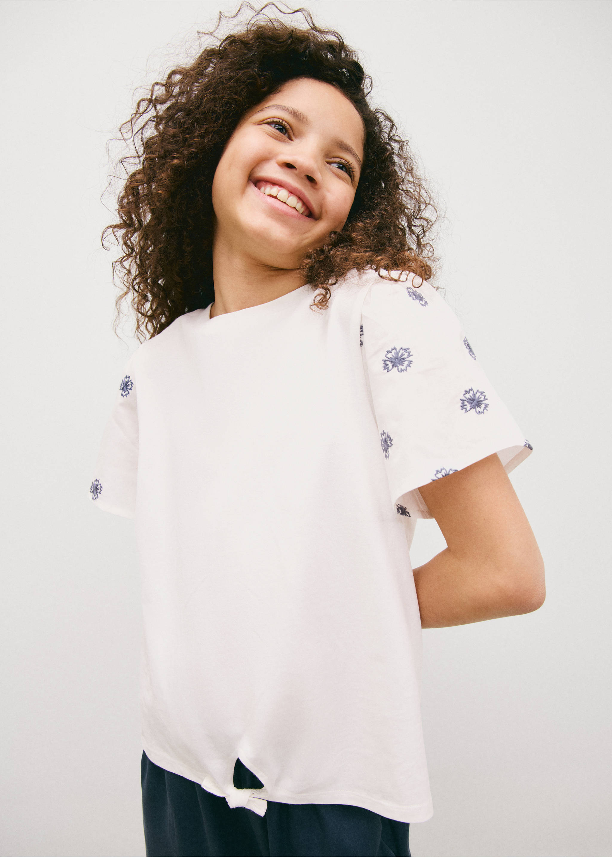 Pamučna košulja s vezom - Detalji artikla 1, Bjeličasta. Ref: 27075960-00.